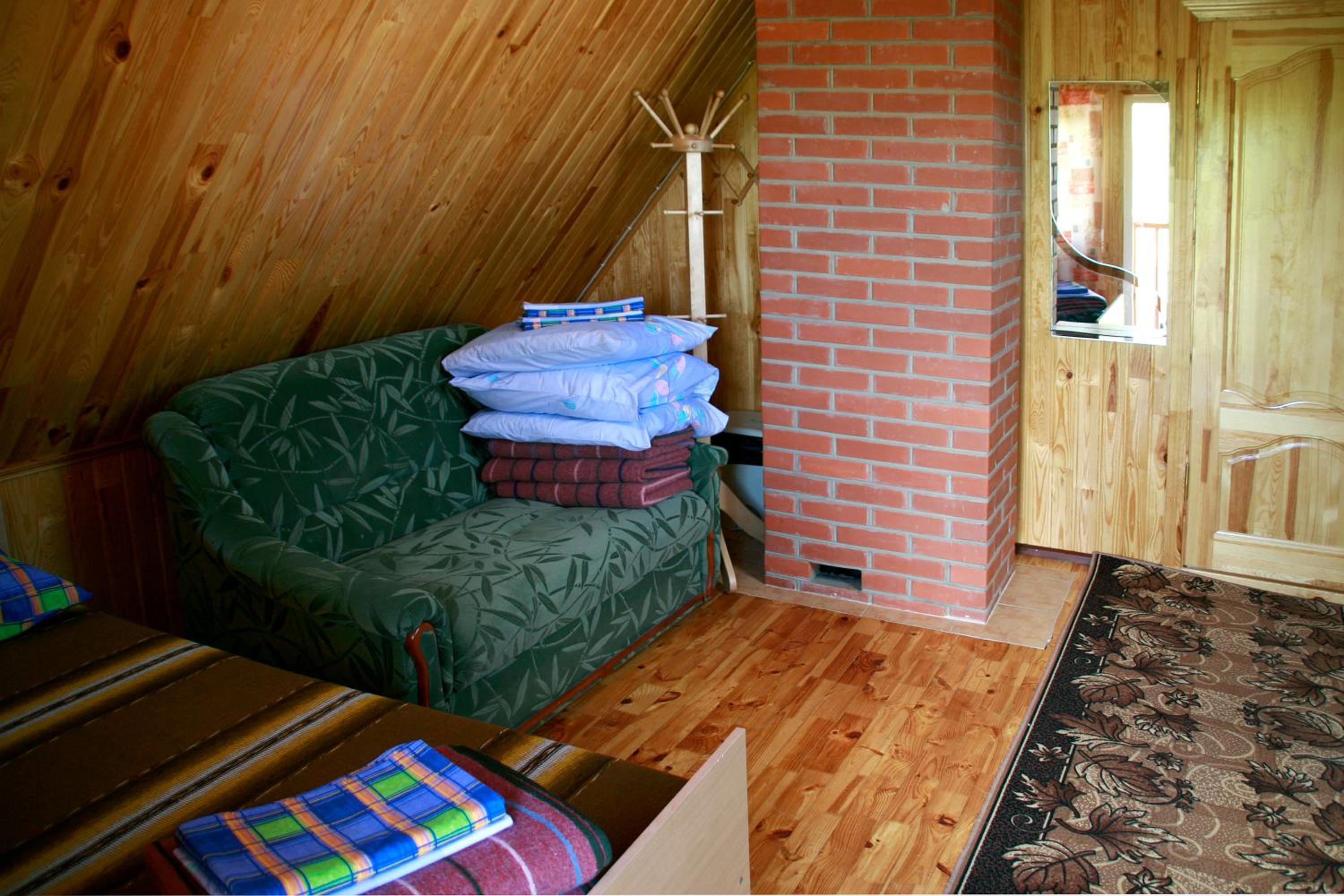 House with Sauna - Photo 13