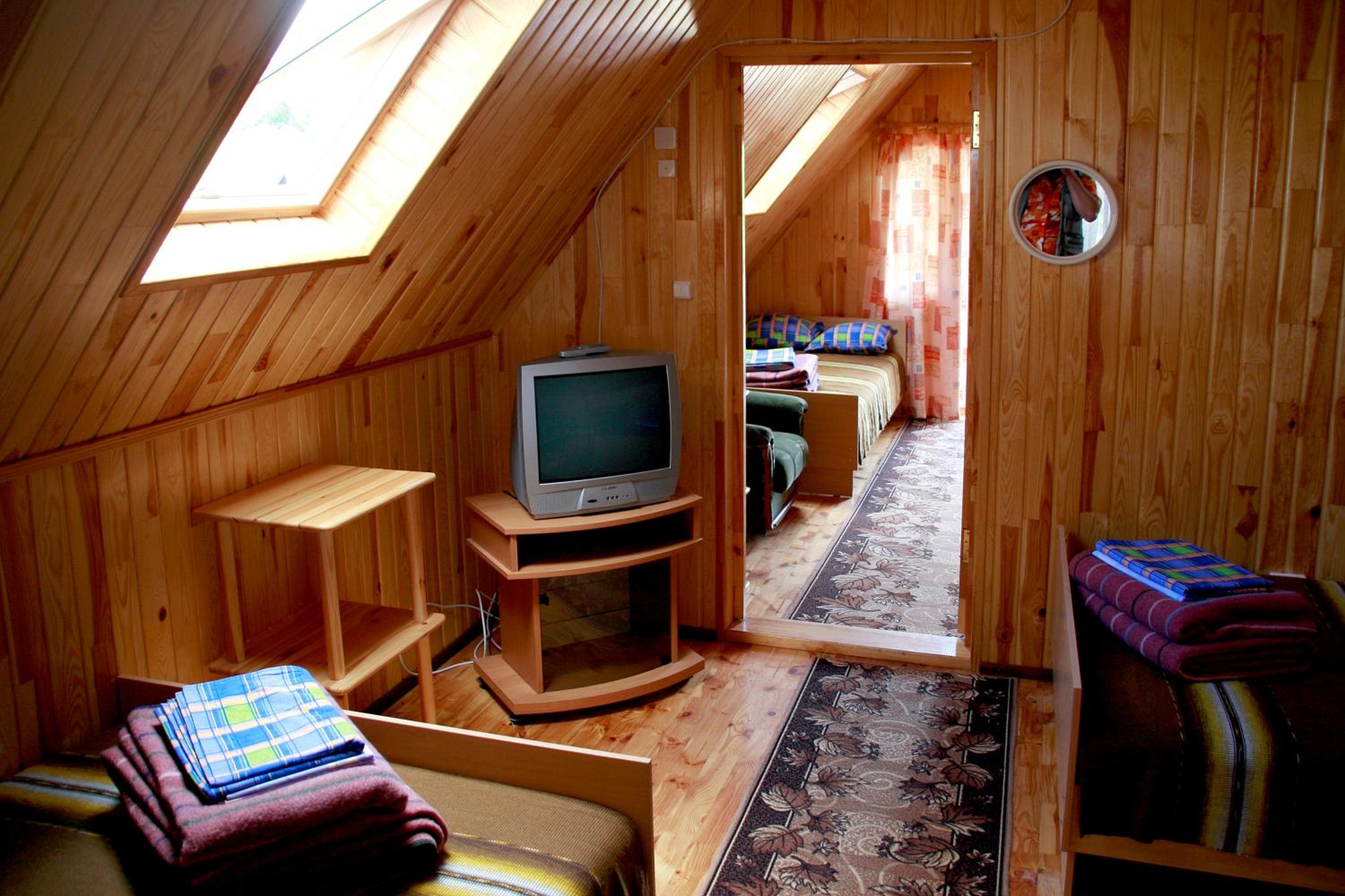 House with Sauna - Photo 12
