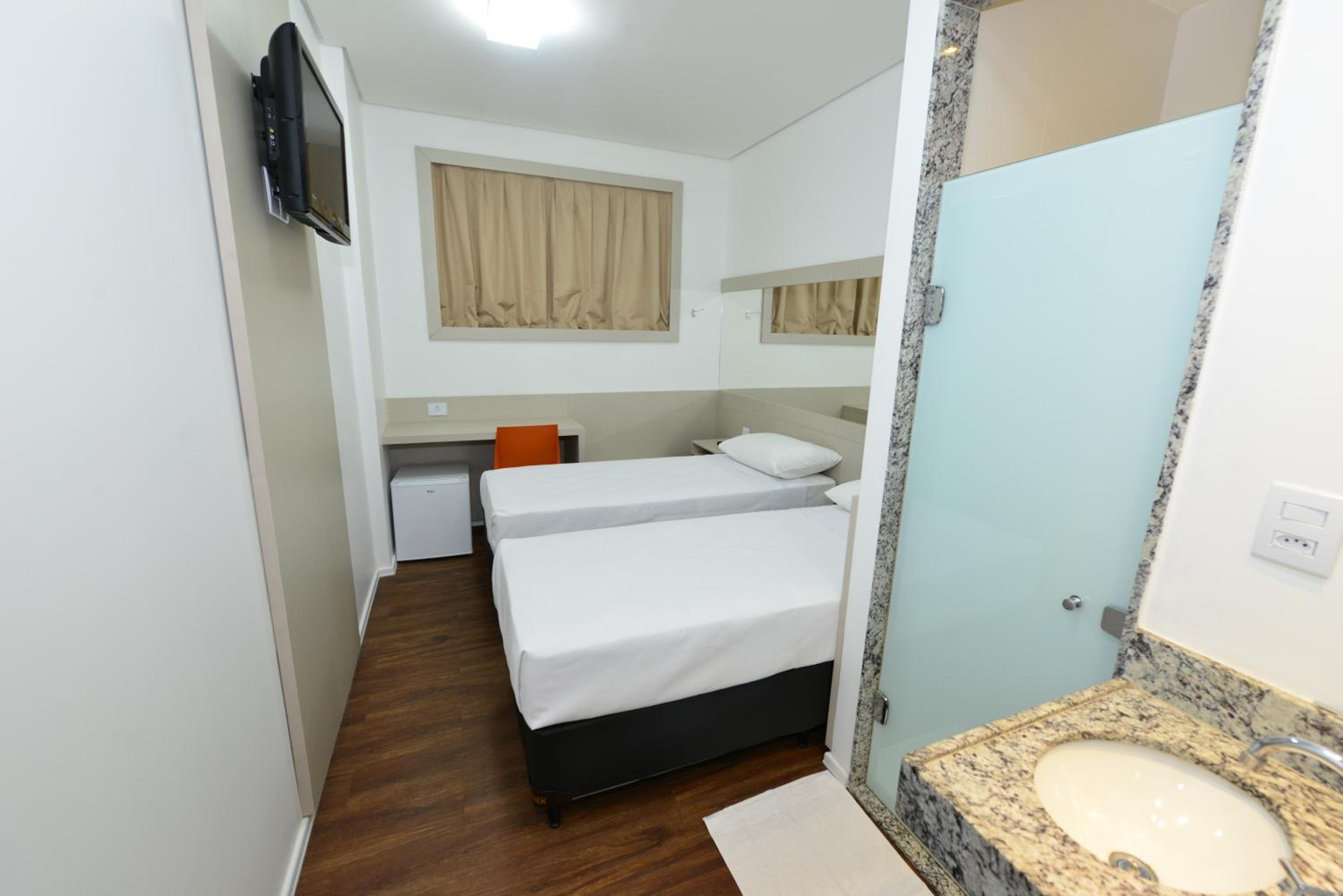 Budget Double Room photo 1