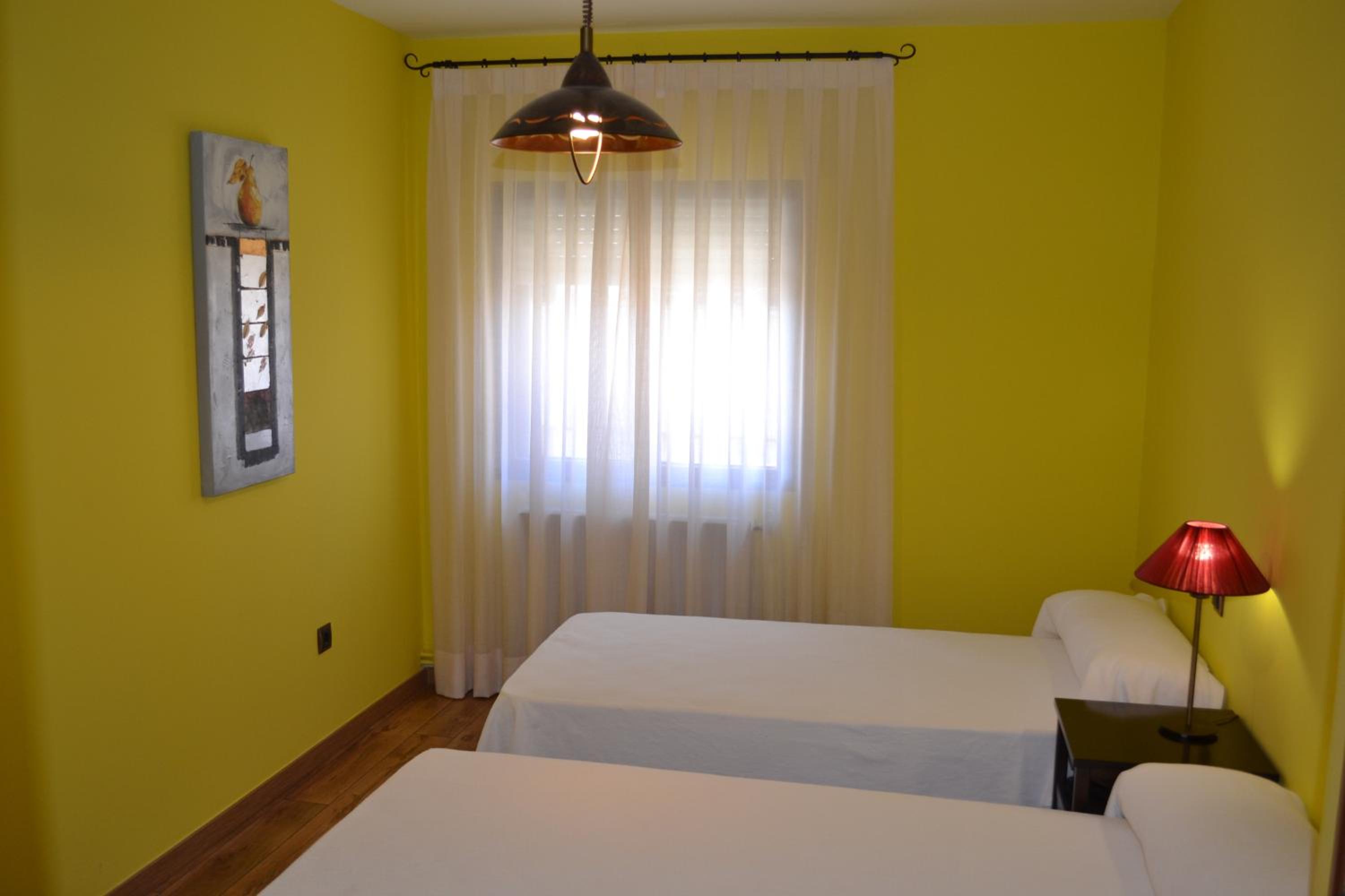 Double or Twin Room photo 3