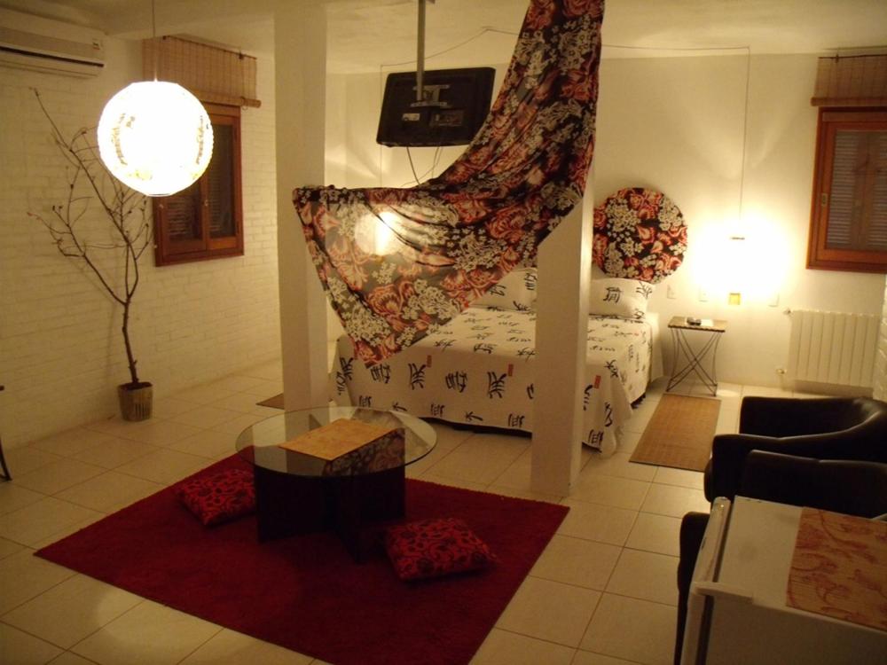 Deluxe Suite with Spa Bath photo 1