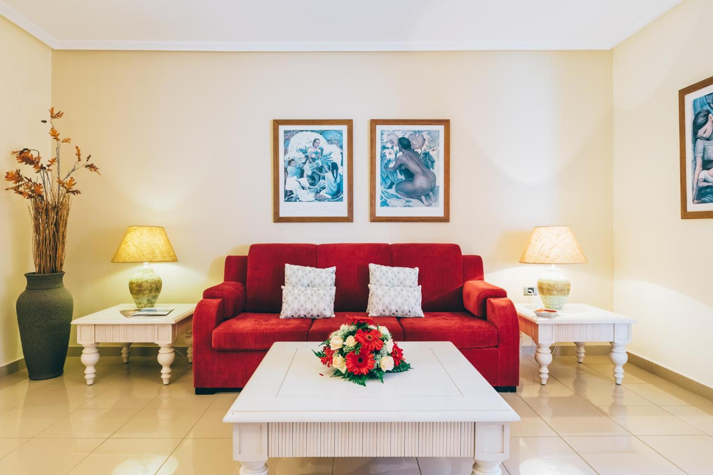 Deluxe Suite