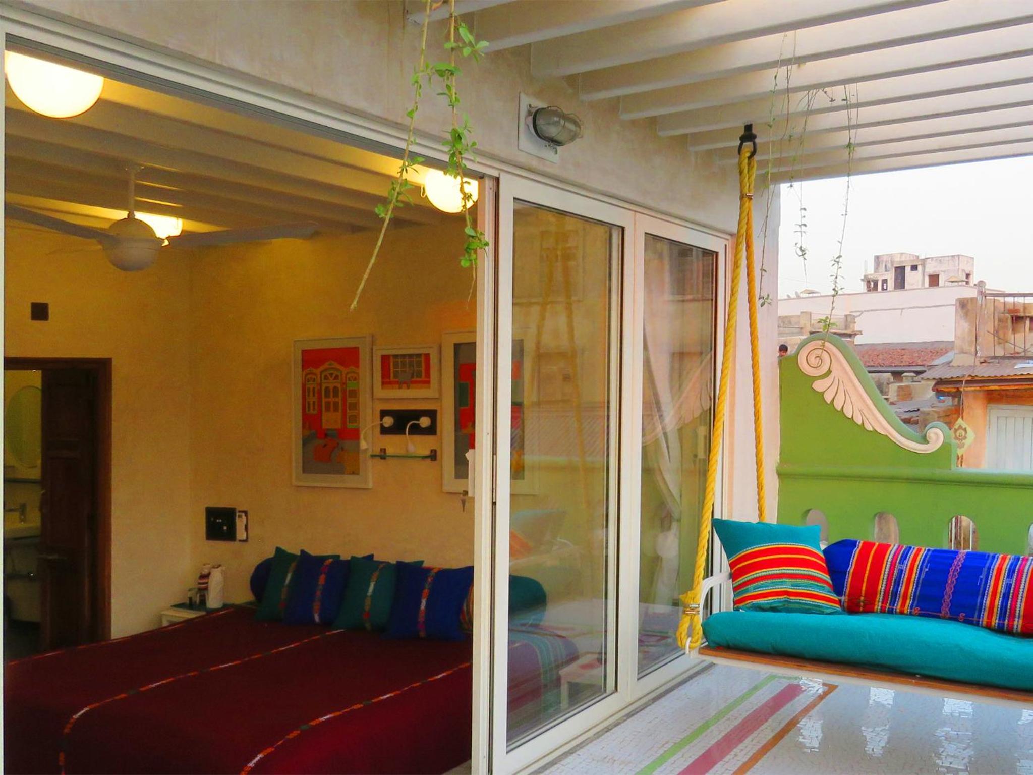 WHC Contemporary Heritage Penthouse Suite photo 1