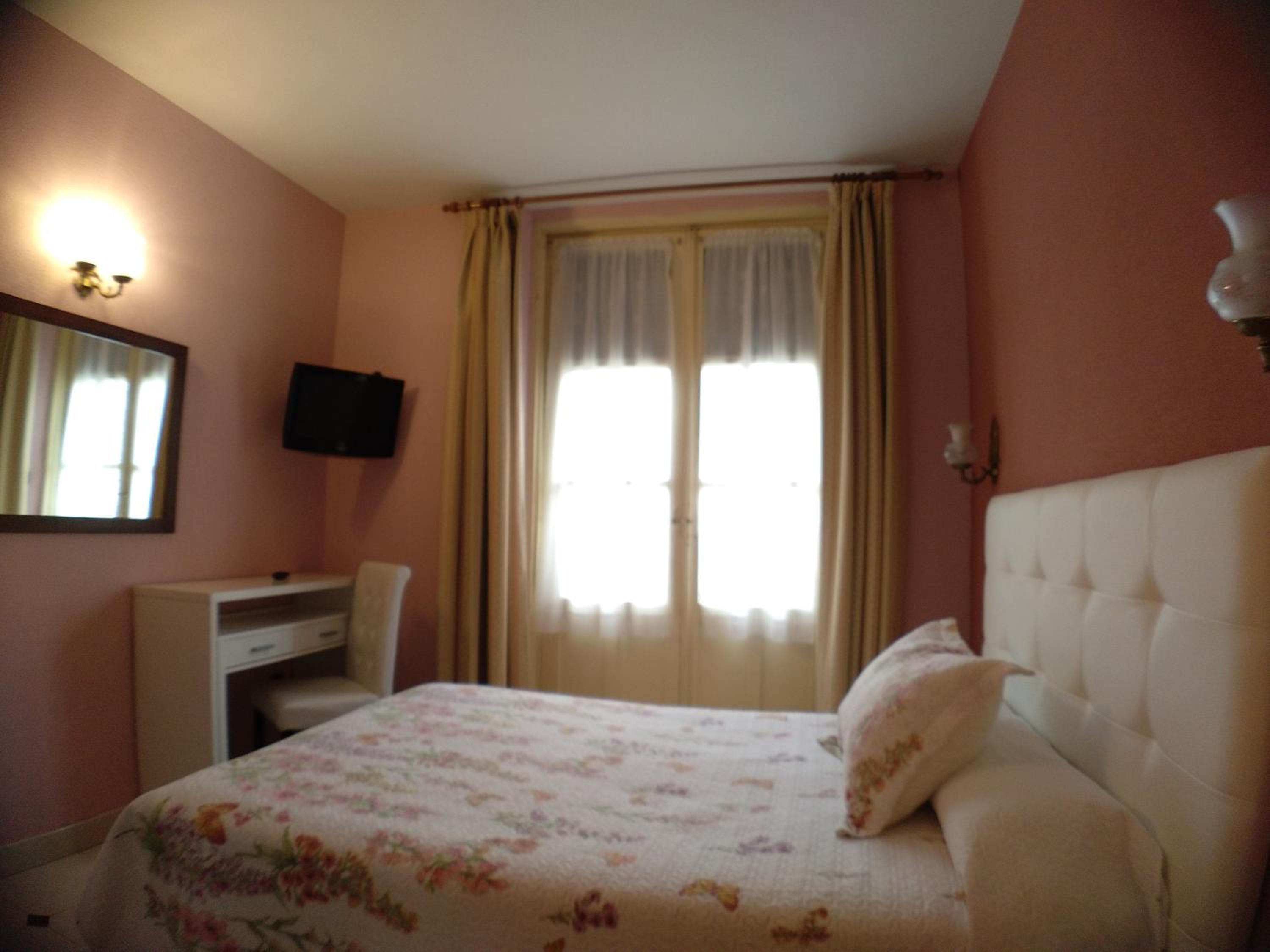 Habitación Doble Económica