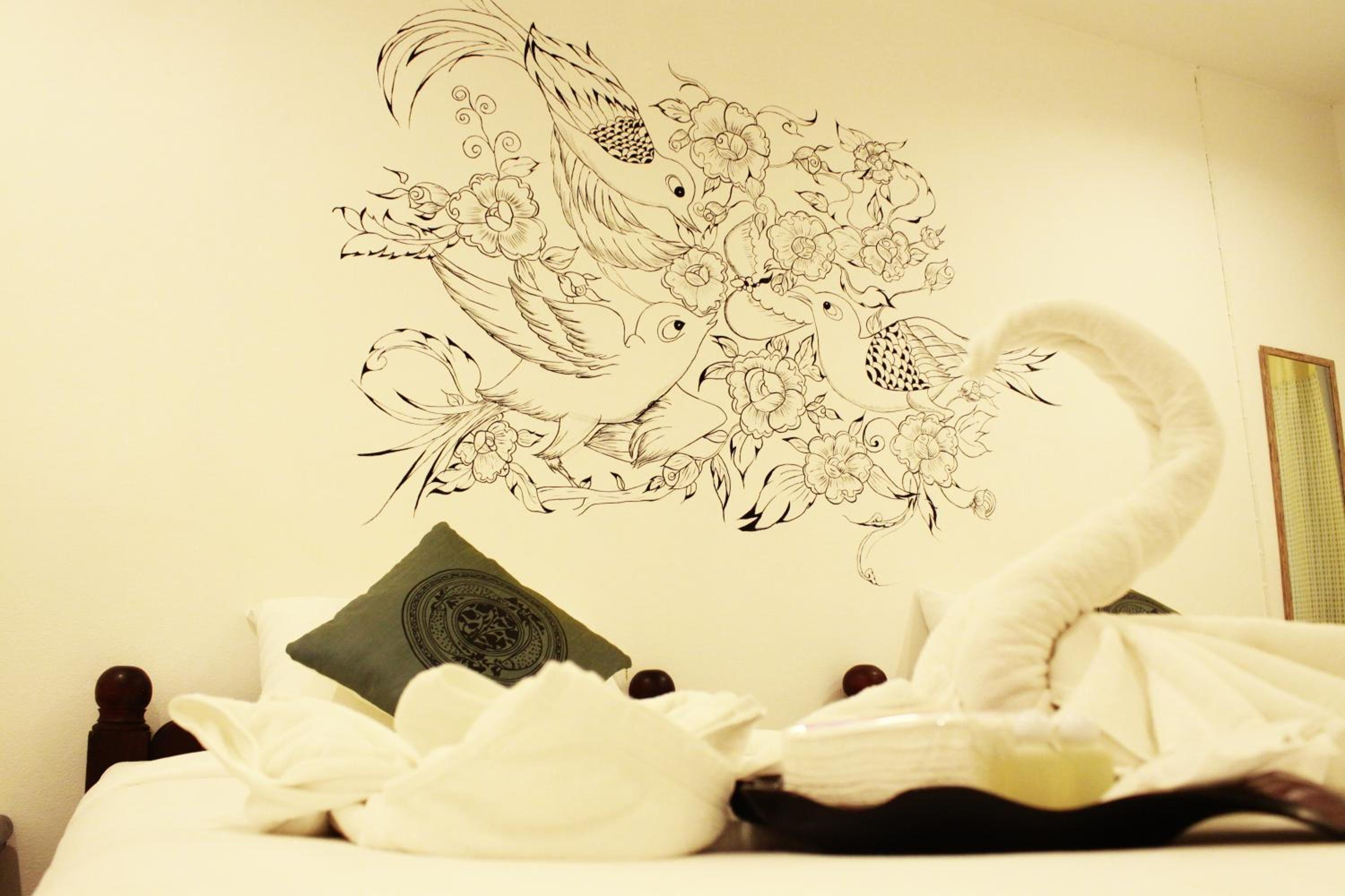 Standard Twin Room - Photo 9