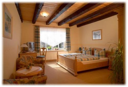 Double Room - Photo 2