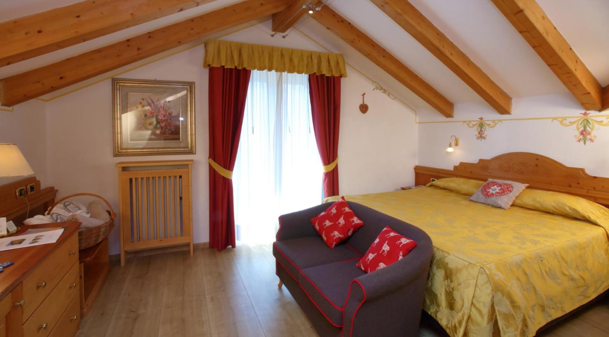 Double Room with Lake View
