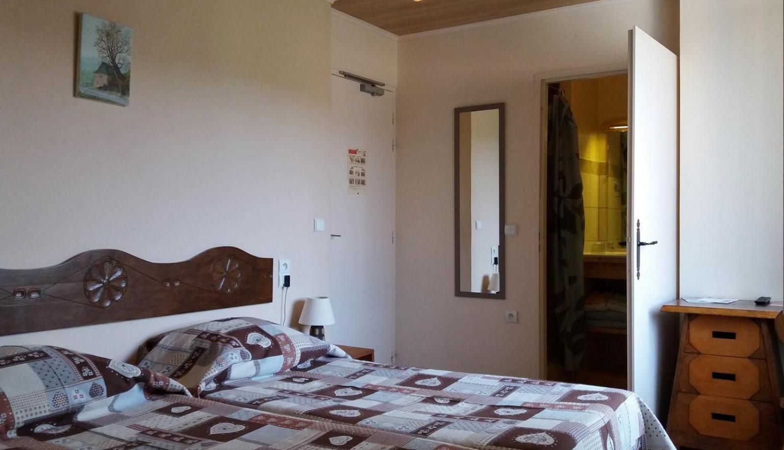 Double Room - Photo 3