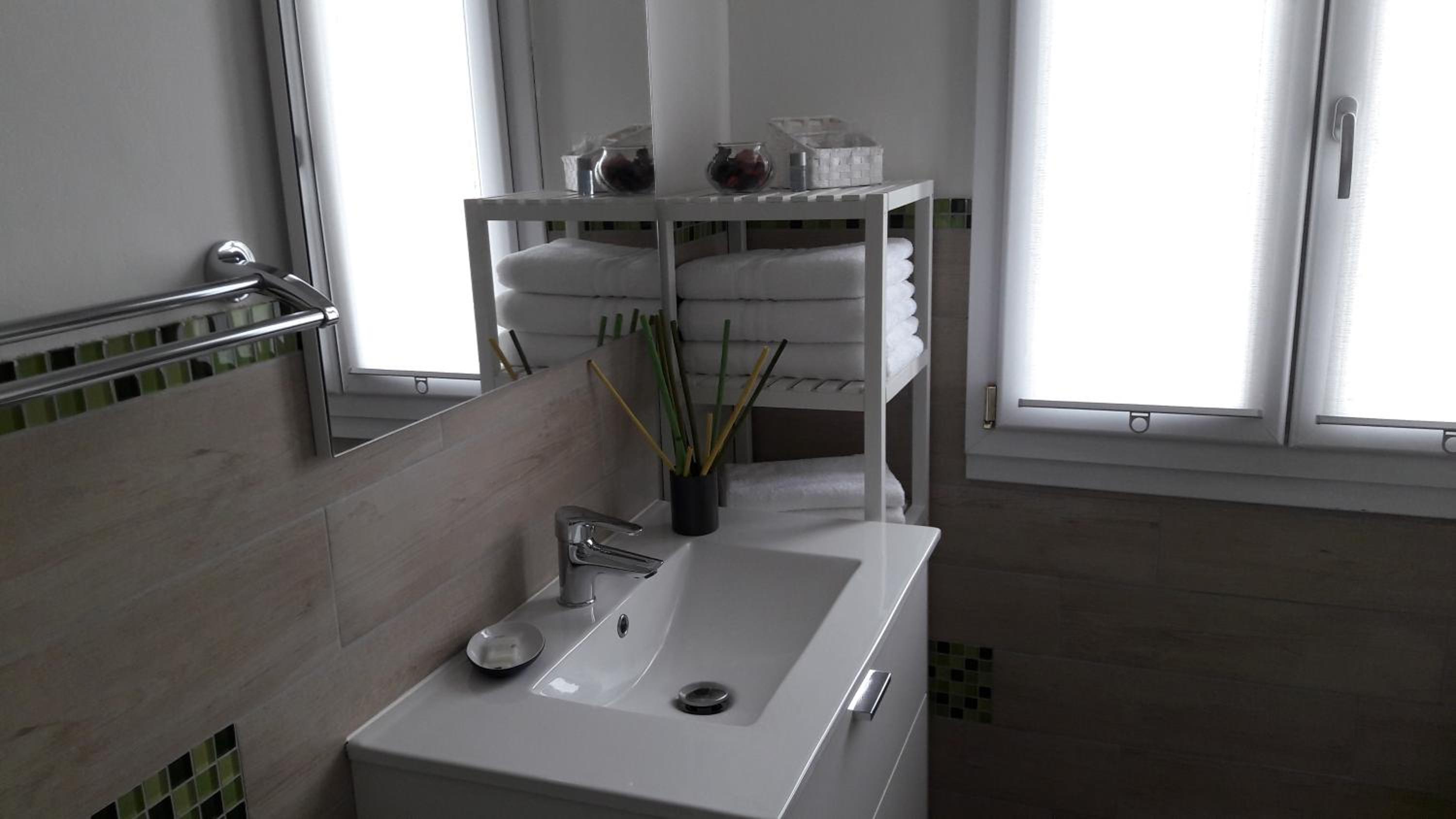 Apartment - Photo 11