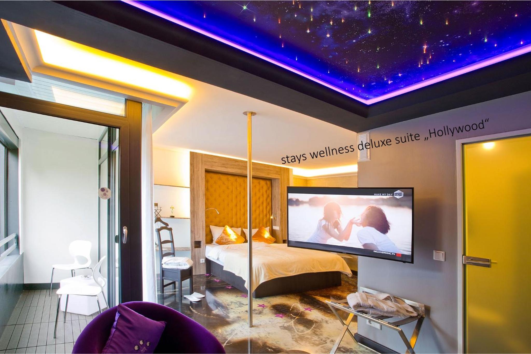 Hollywood Suite - Photo 5