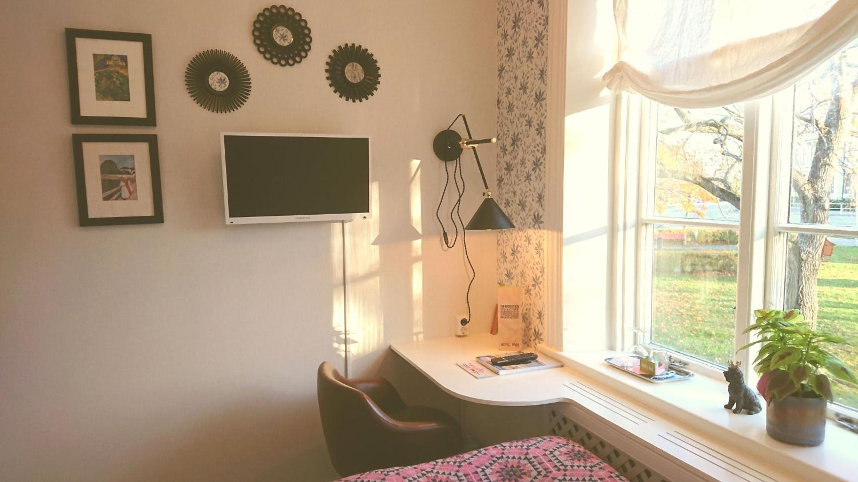 Budget Single Room photo 2