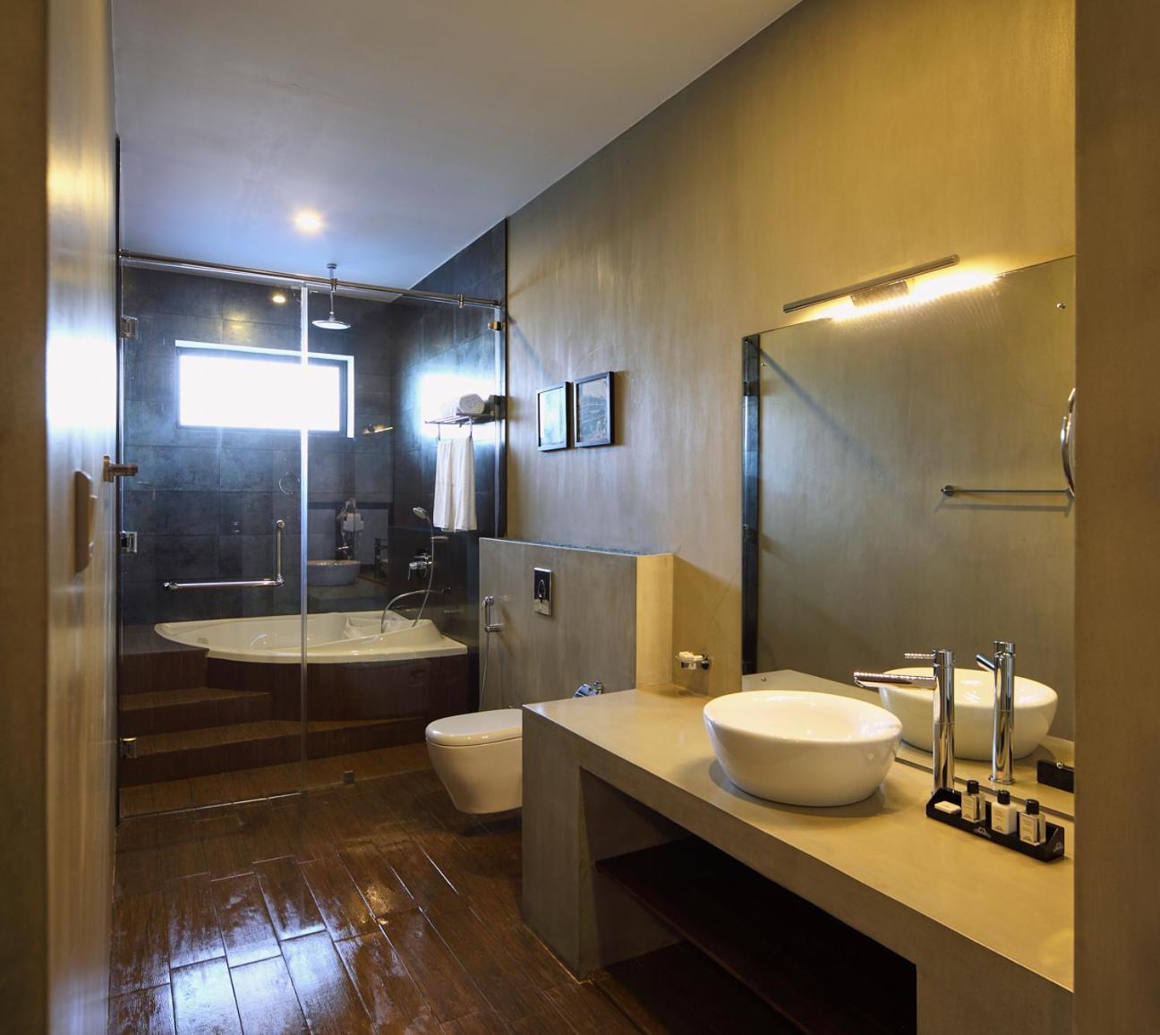 King Suite with Sea View photo 2