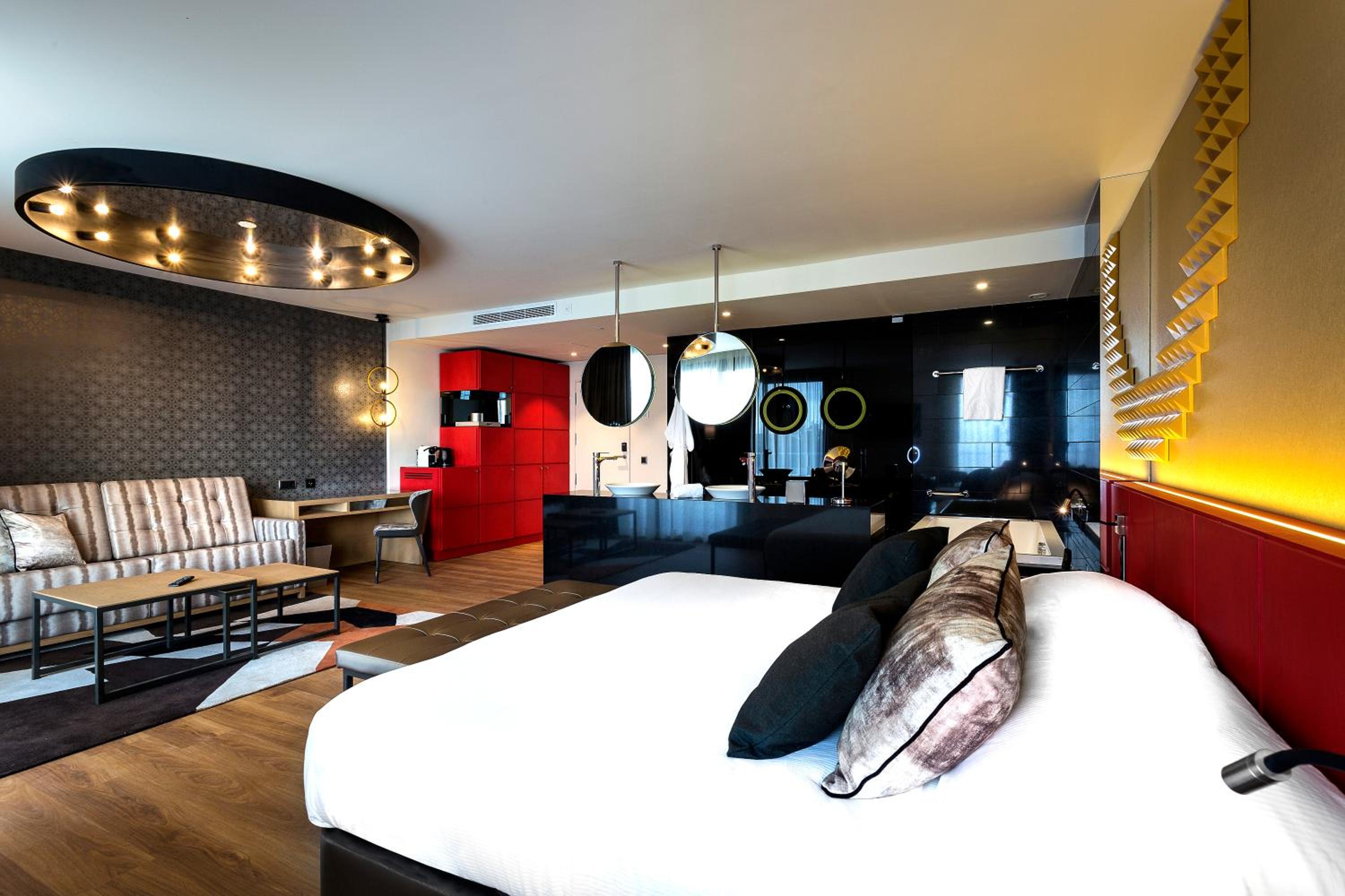 Amplified Studio Suite