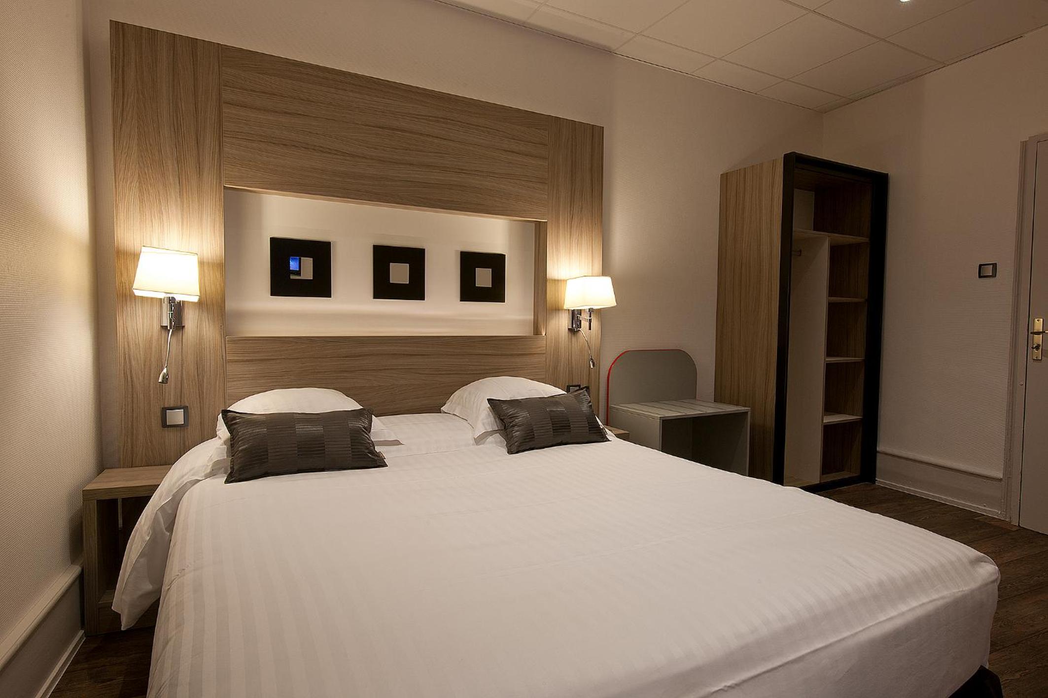 Double Room - Photo 1