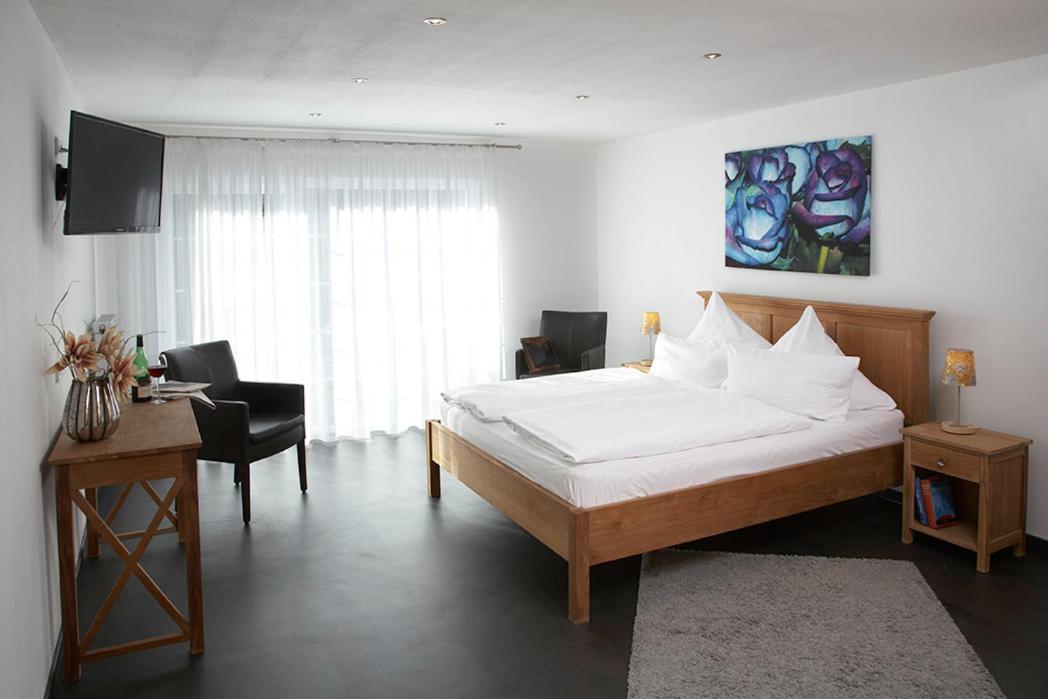 Double Room - Photo 3