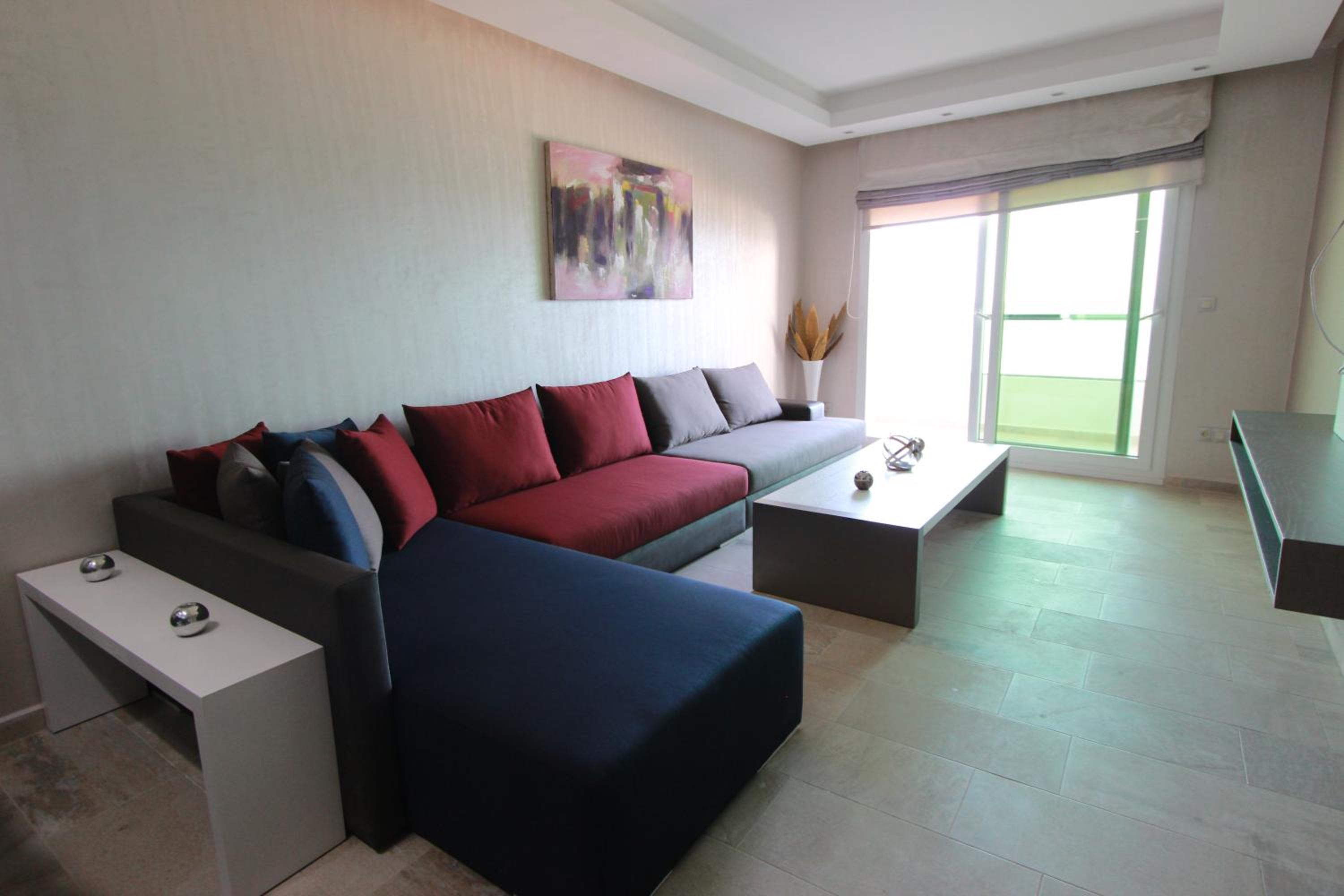 Apartment with Sea View - Photo 6