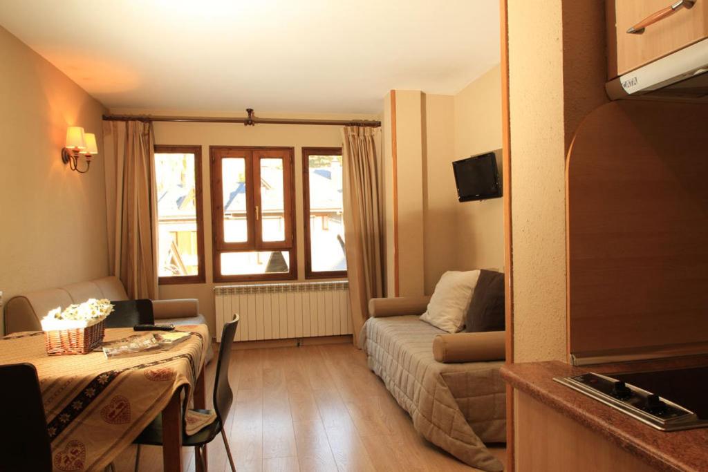 Apartamento de dos habitaciones (4-6 adultos)