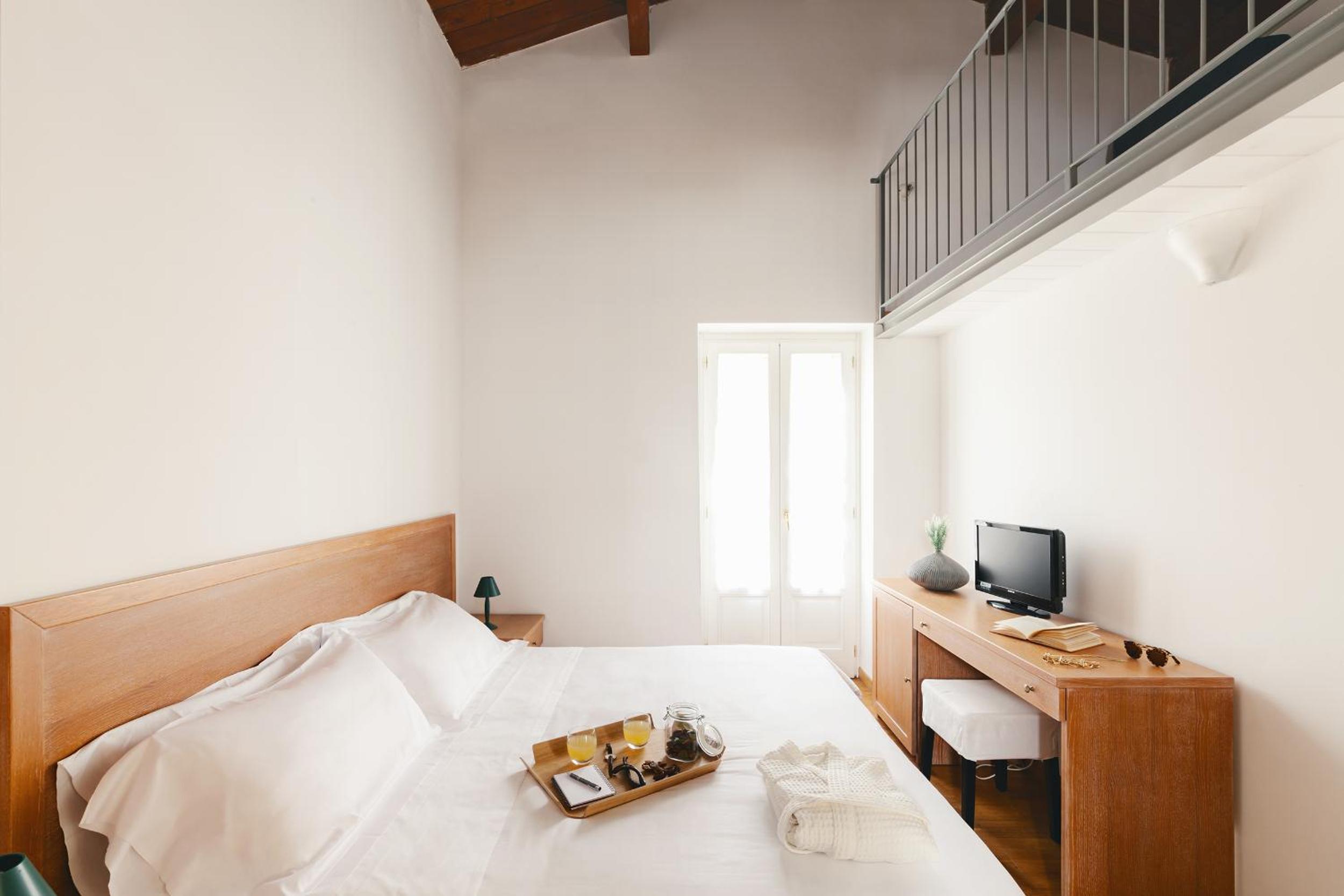 Double or Twin Room photo 3