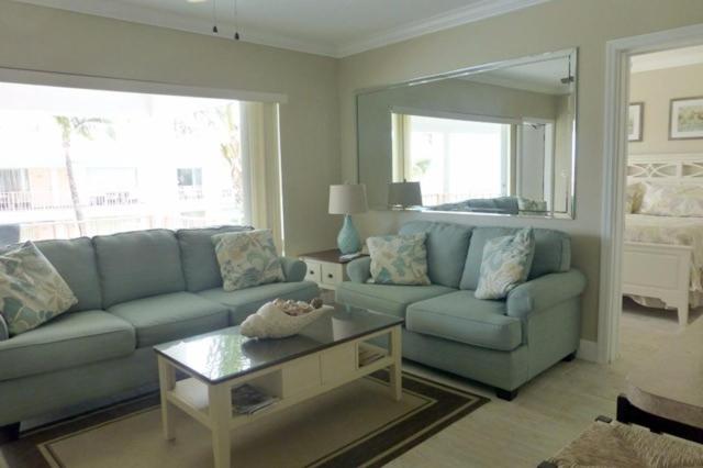 Apartment with Terrace 205