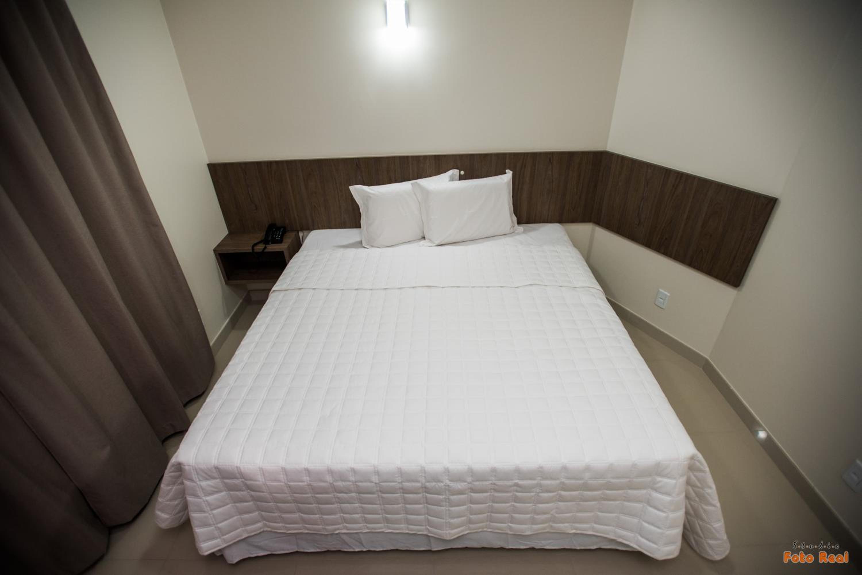 Double Room with Side View photo 3