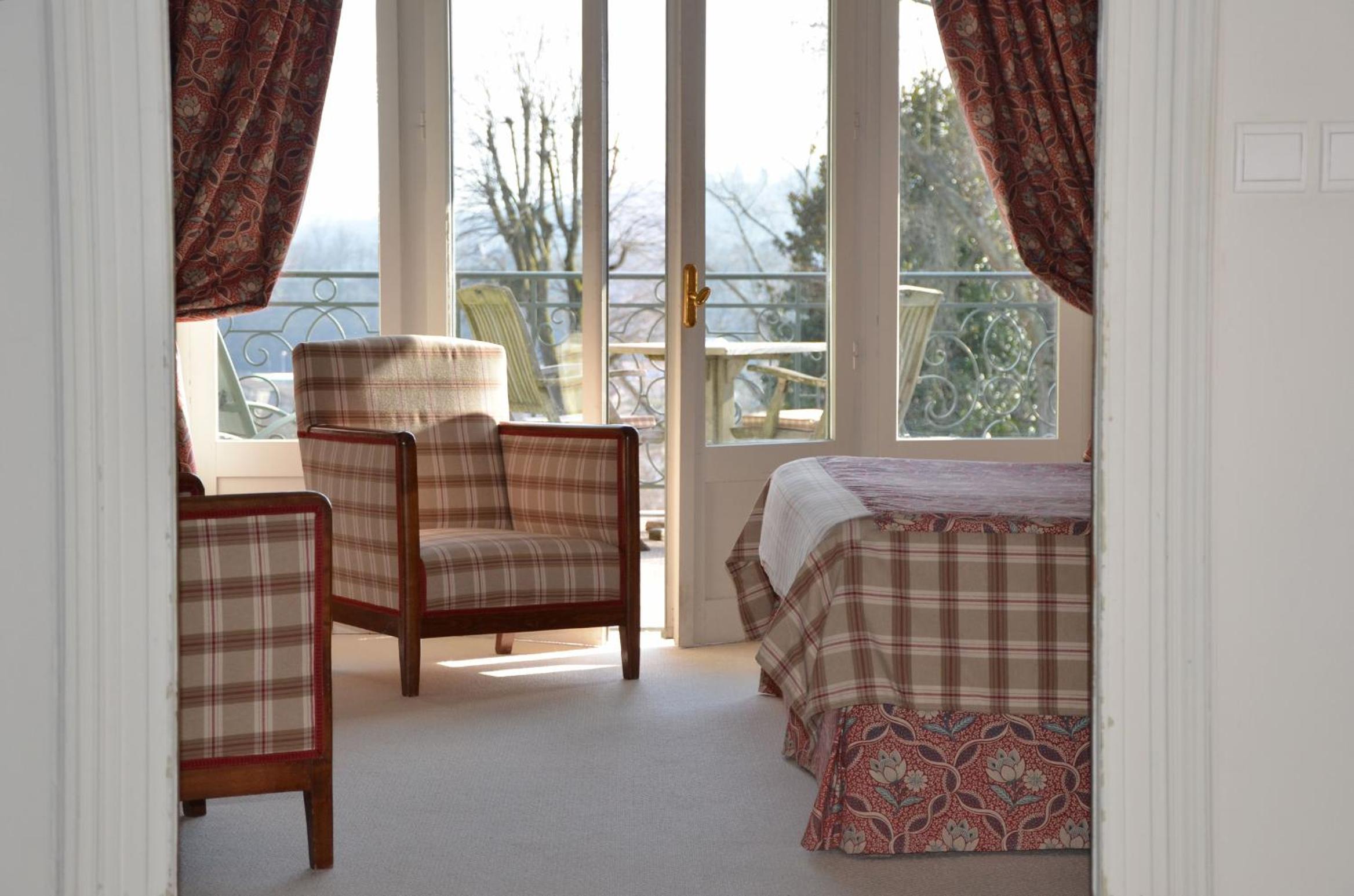 Suite with Spa Access