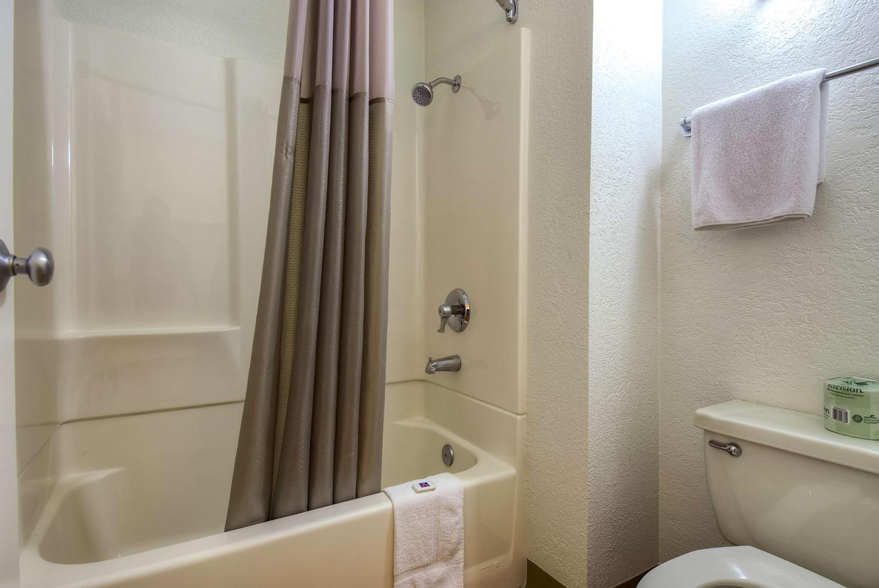 Quadruple Room photo 2