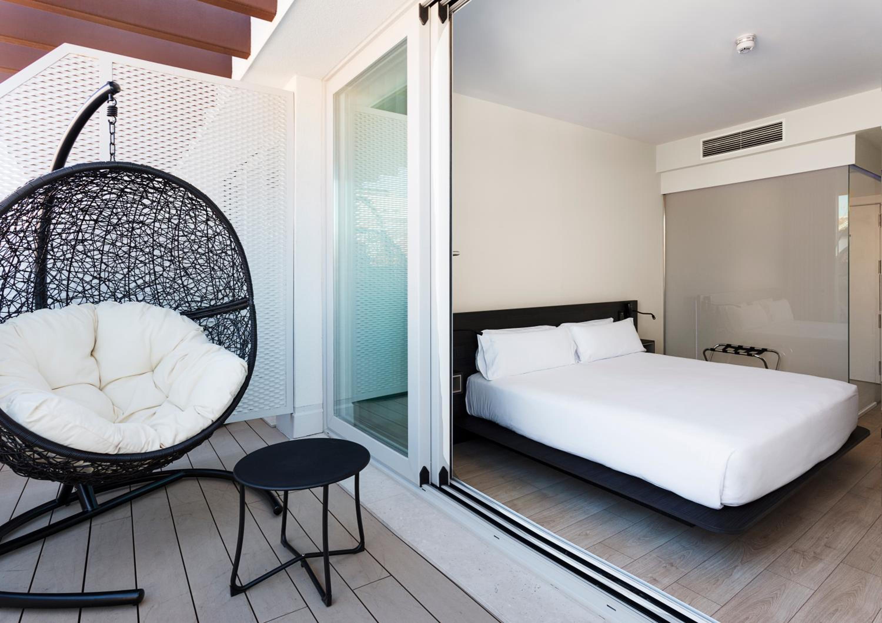 Double Premium with terrace - Photo 11