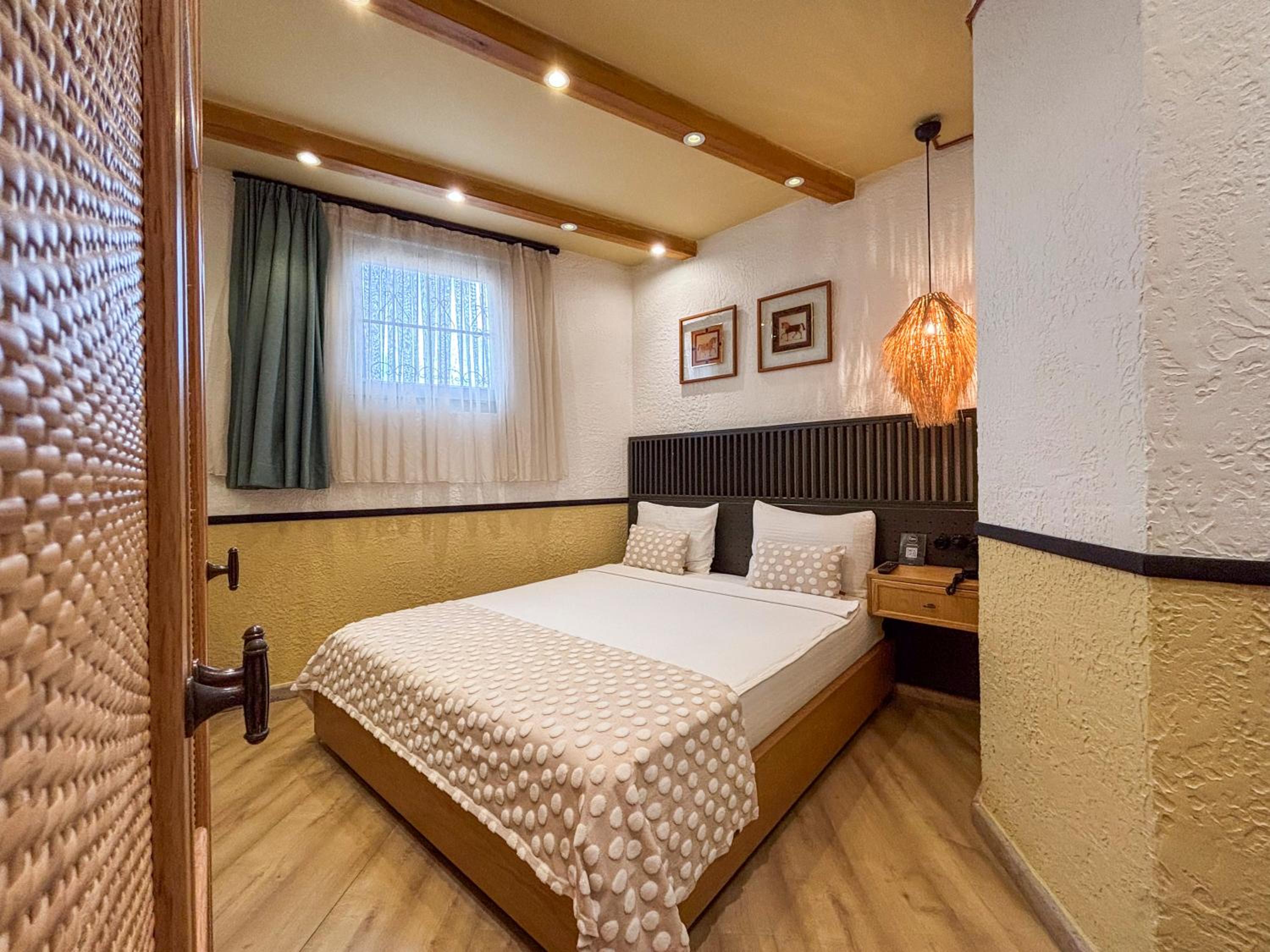 Economy Double Room
