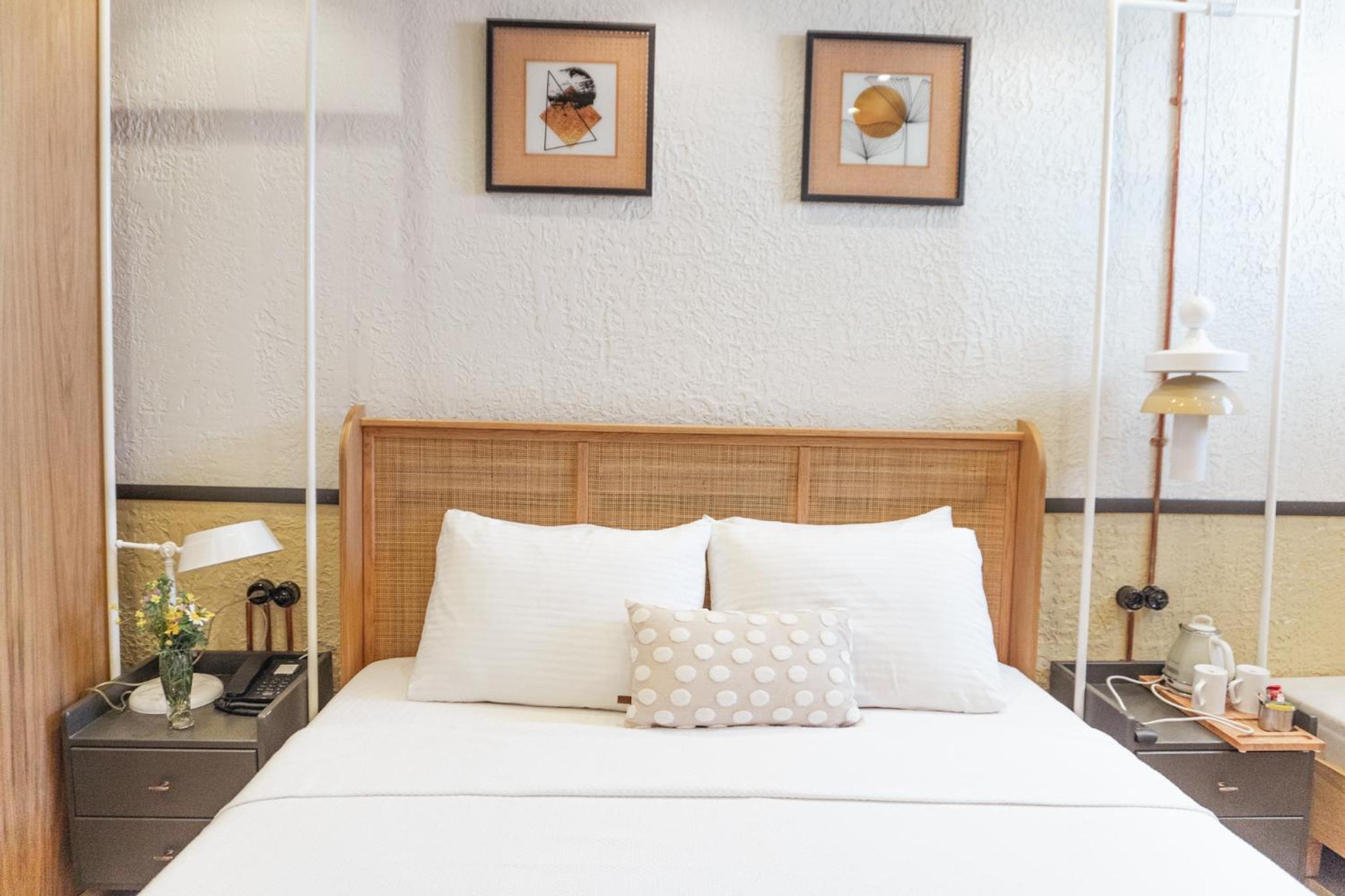 Economy Triple Room