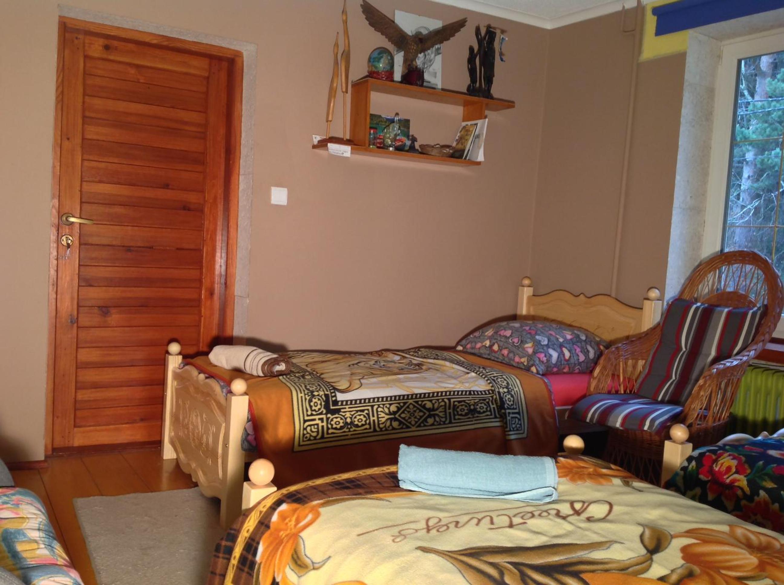 Standard Triple Room - Photo 4