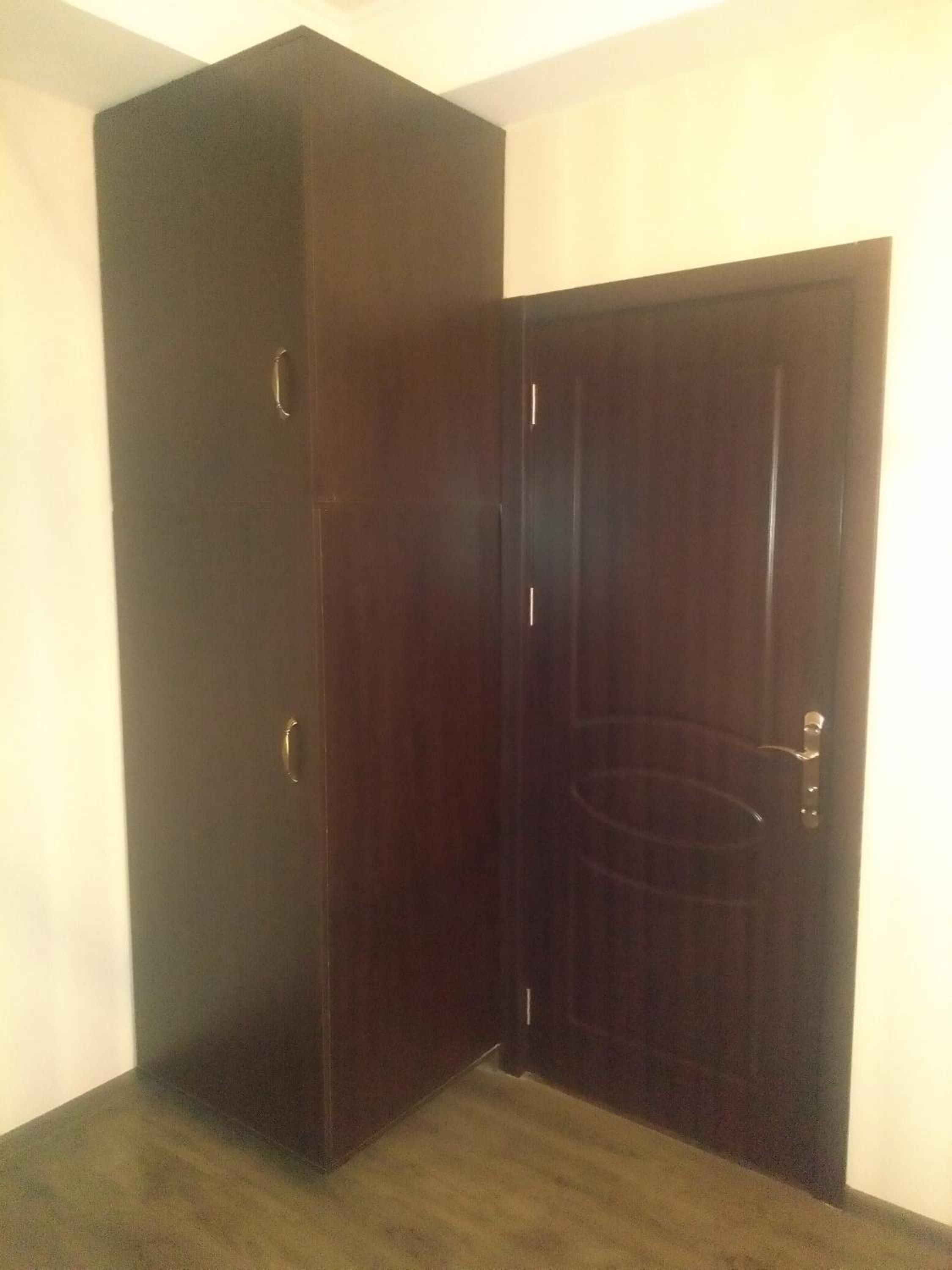 Apartment with Balcony - Photo 11
