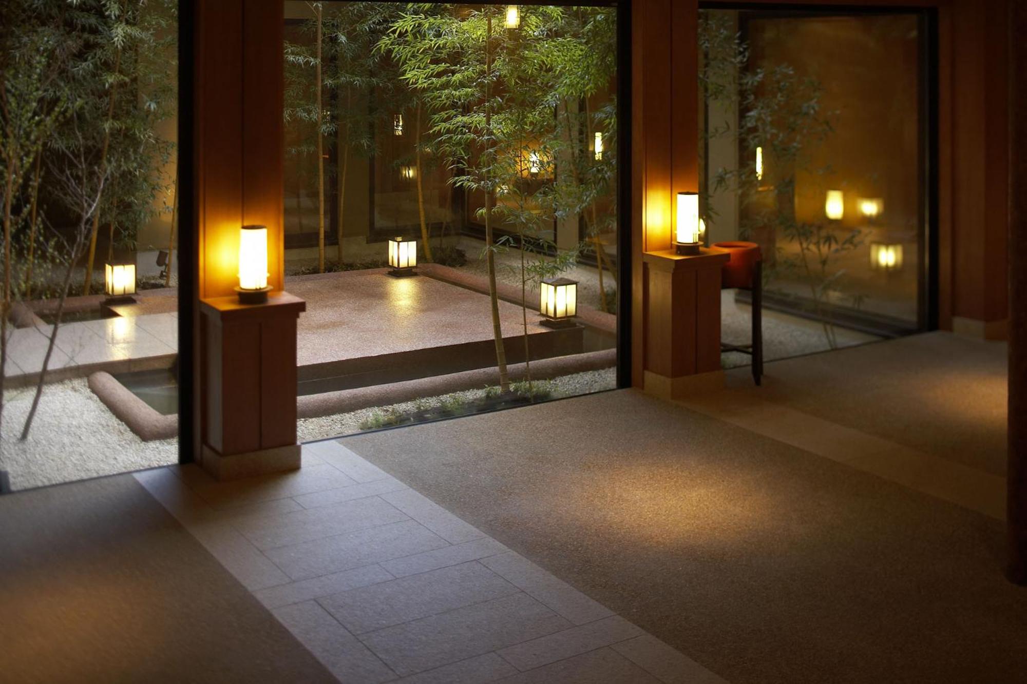 Deluxe Japanese-Style Room with Open-Air Bath  photo 2