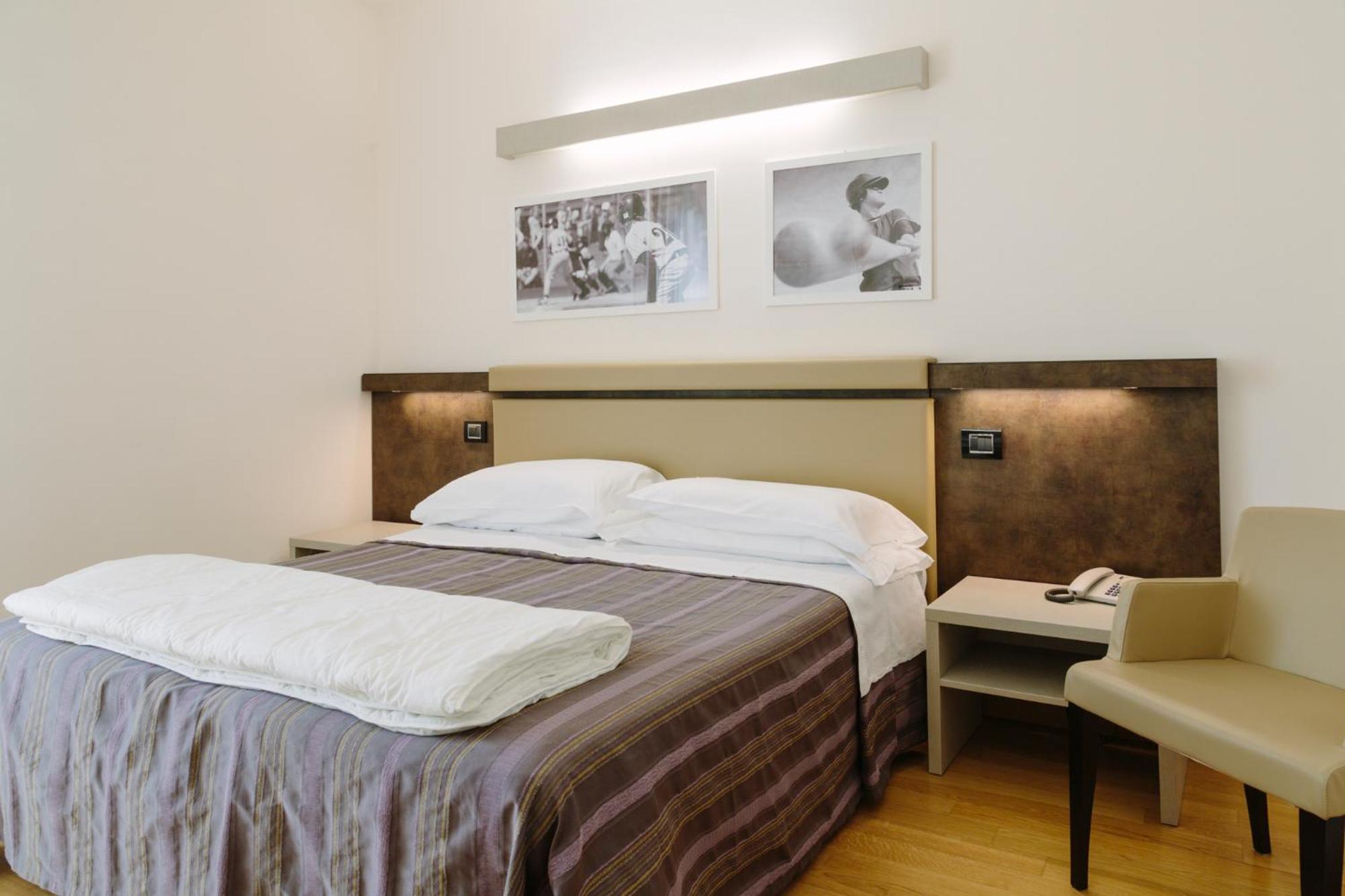 Standard Double Room photo 1