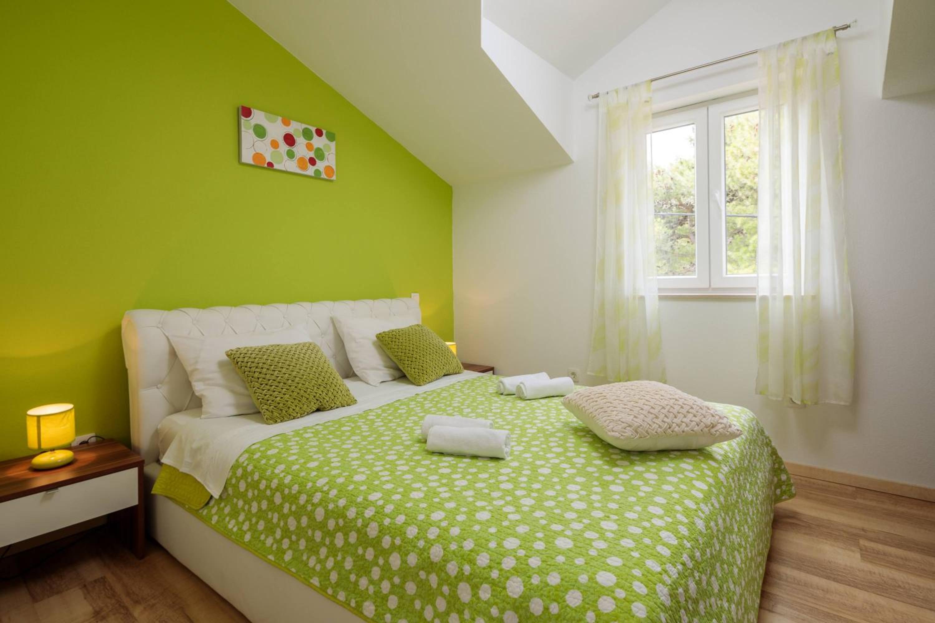 Deluxe Two-Bedroom Apartment with Sea View photo 1