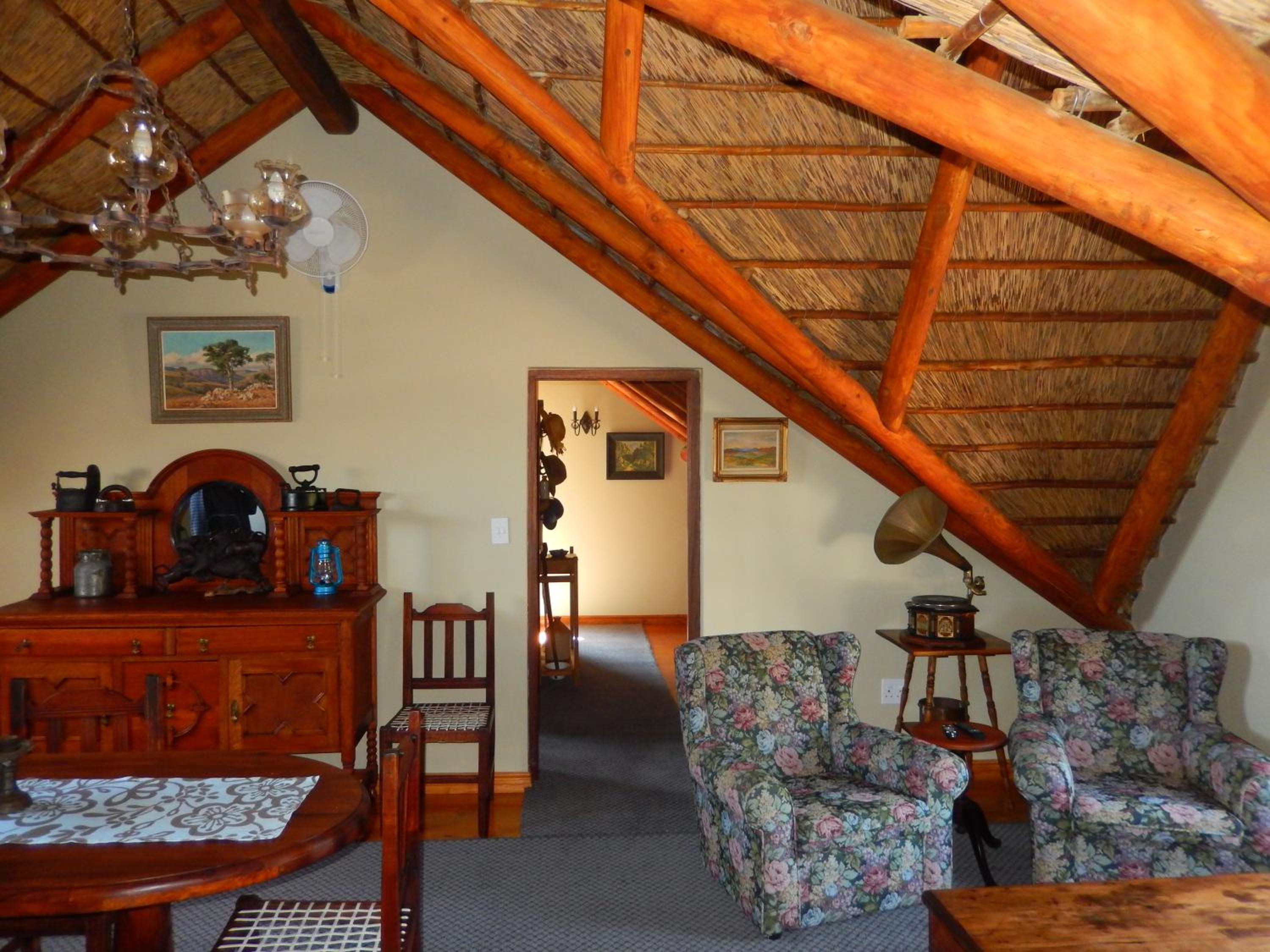 Two-Bedroom Apartment - Photo 12
