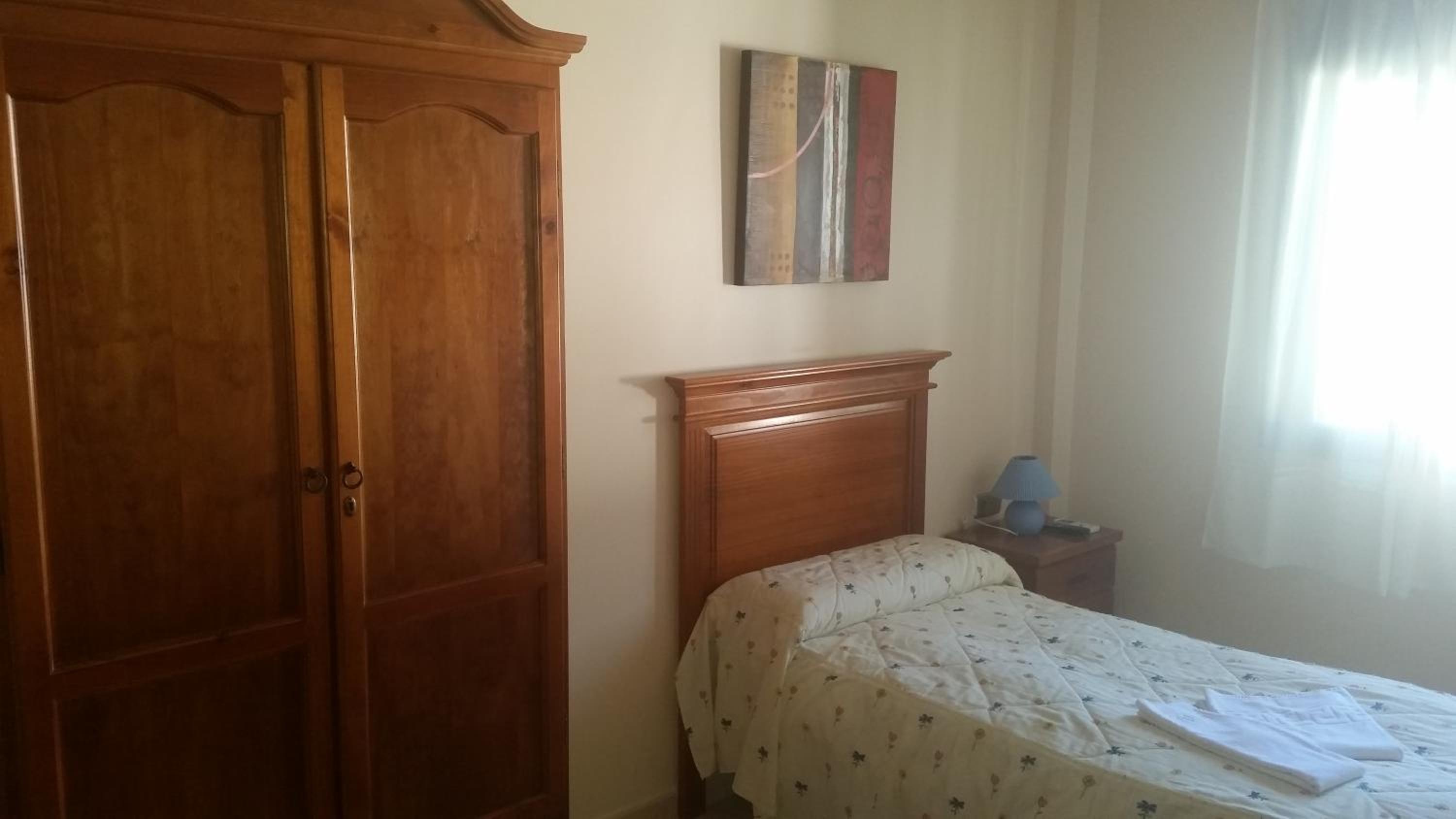 Single Room photo 3
