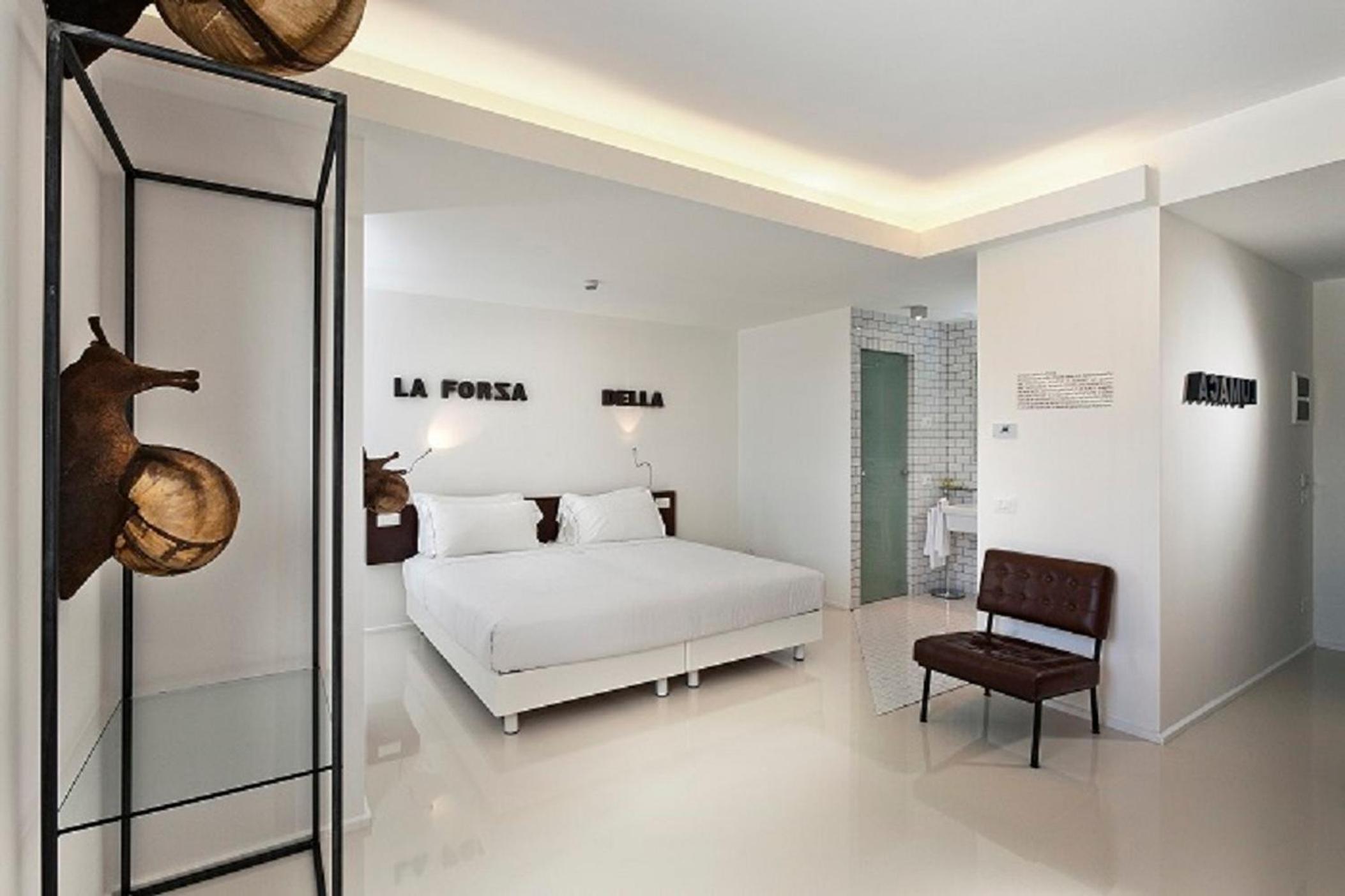 Junior King Suite - Photo 9