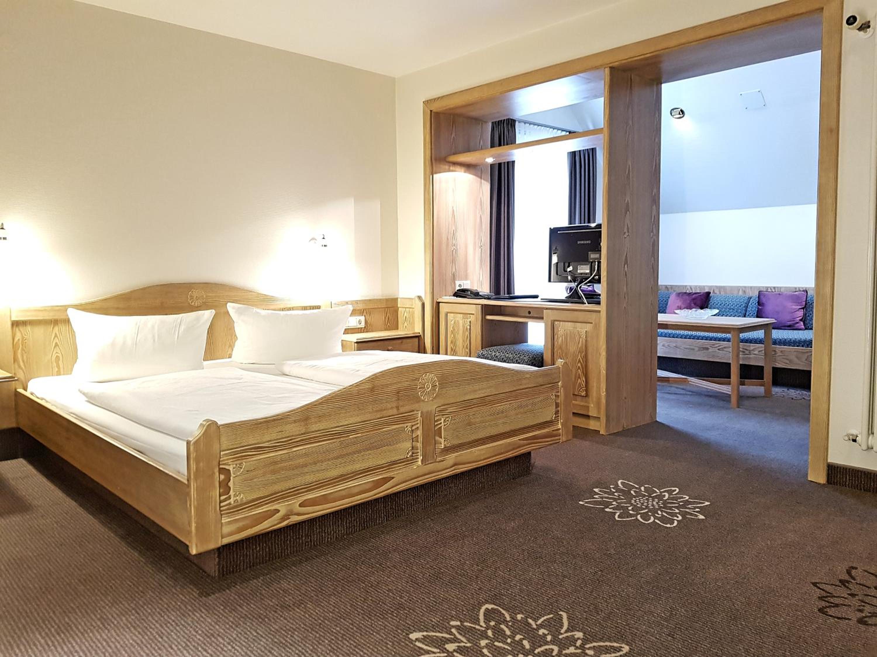 Deluxe Double Room - Photo 3