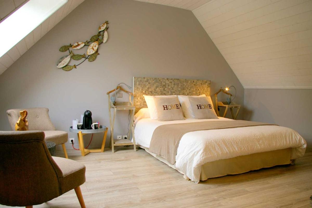 One-Bedroom Suite photo 2