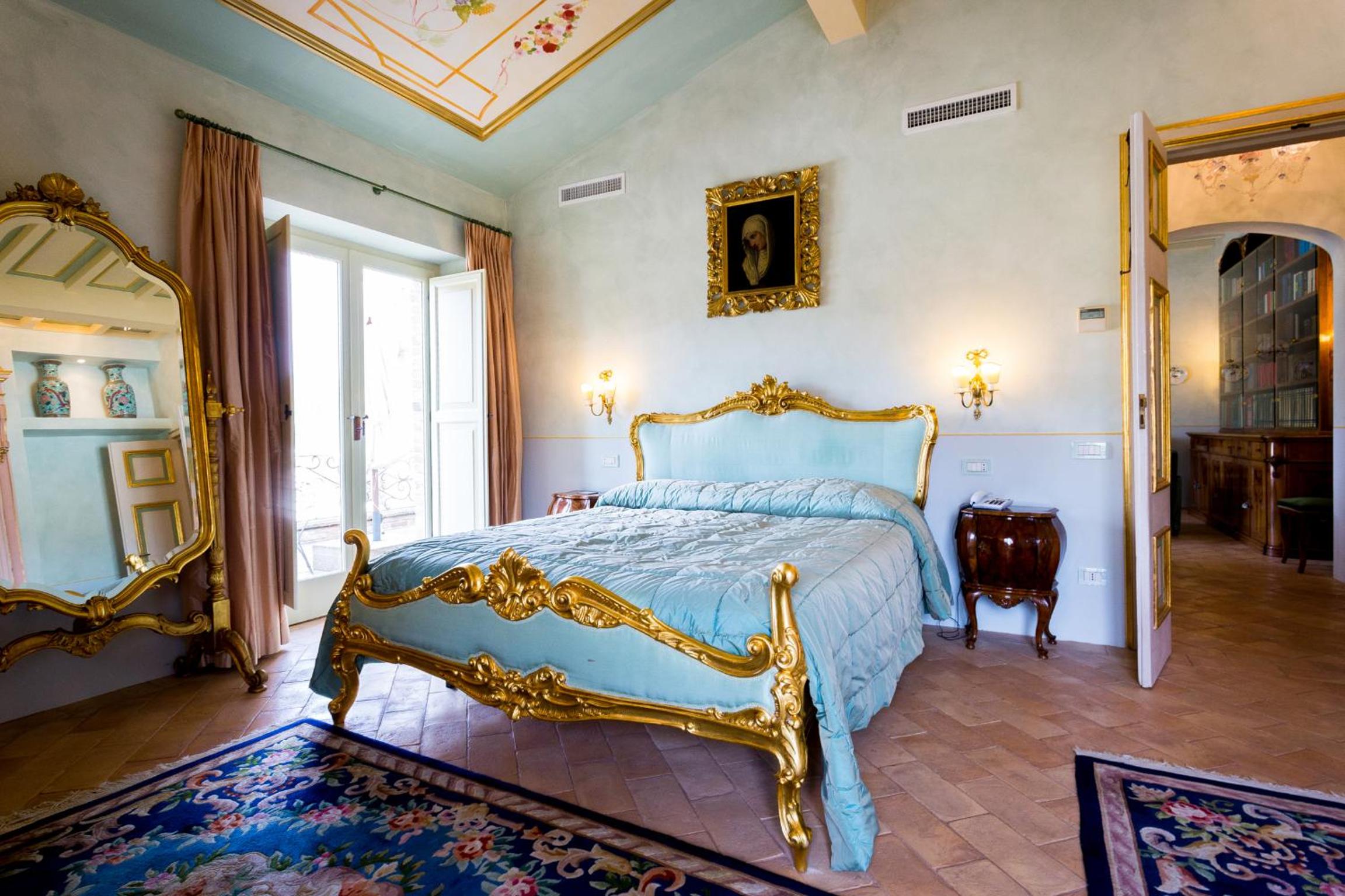 Suite with Terrace photo 1