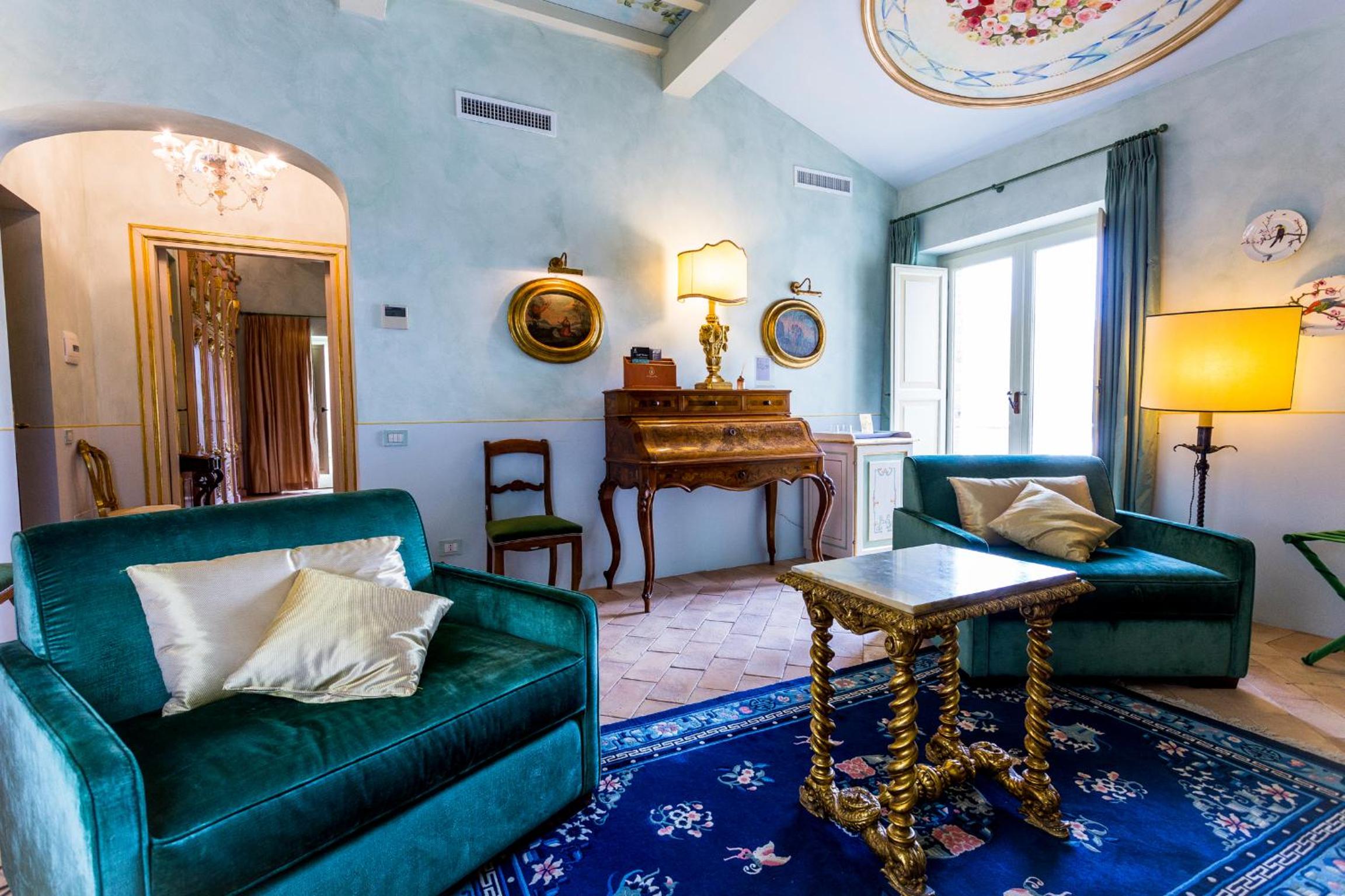 Suite with Terrace photo 2