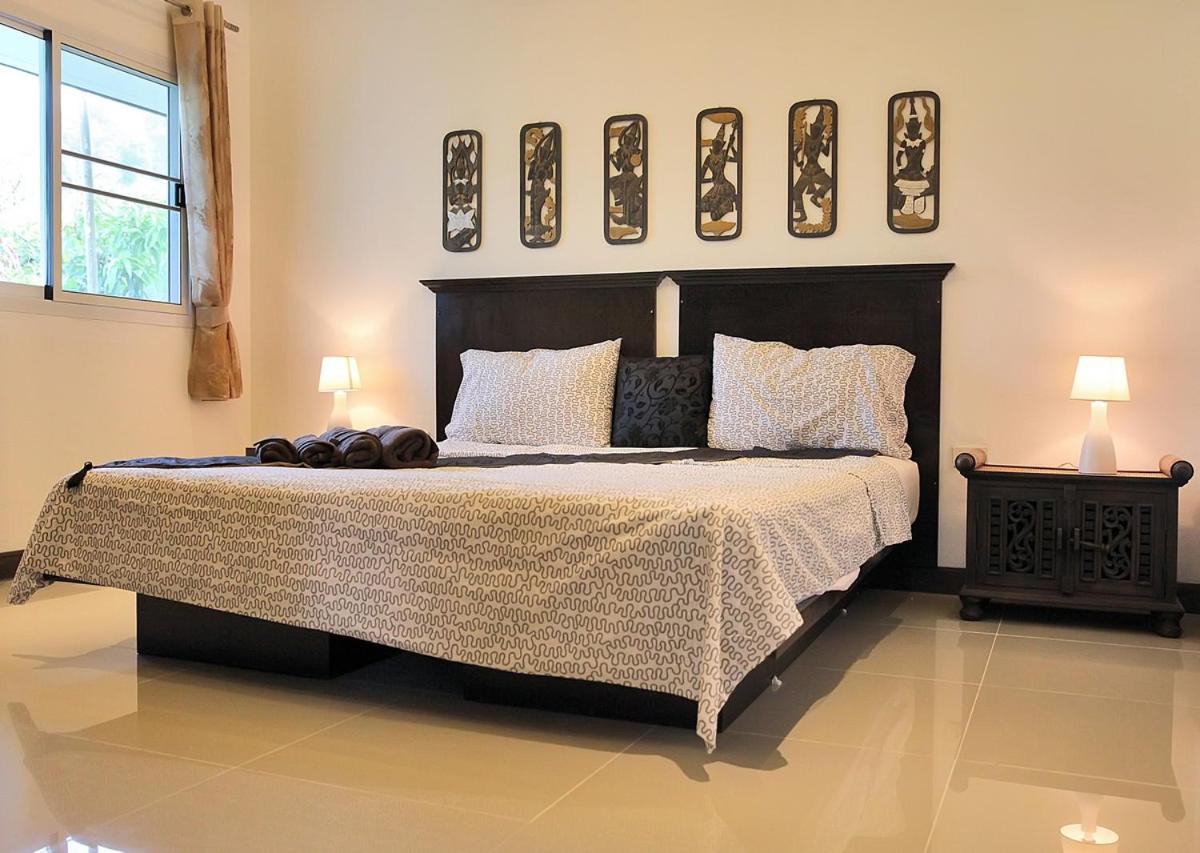 Two-Bedroom Apartment - Photo 14