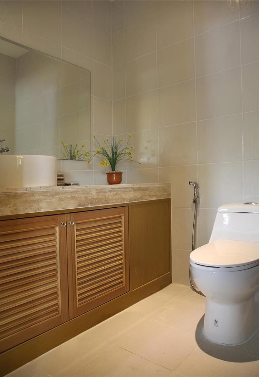 Two-Bedroom Apartment - Photo 8
