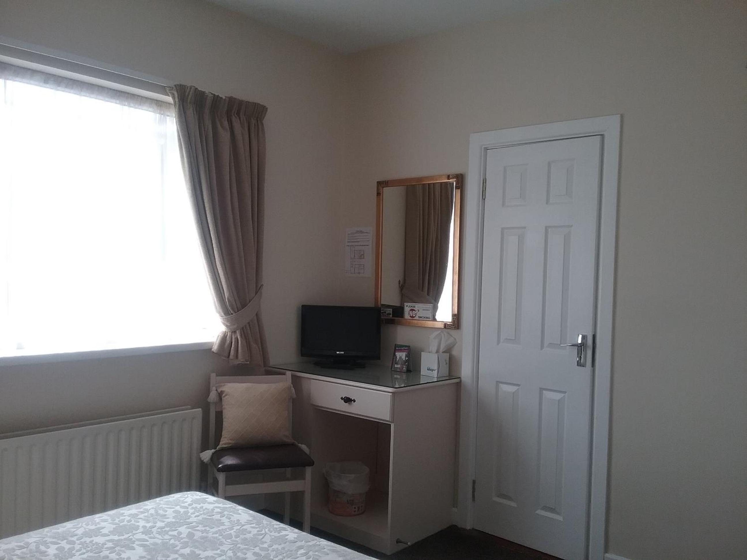 Standard Double Room - Photo 1