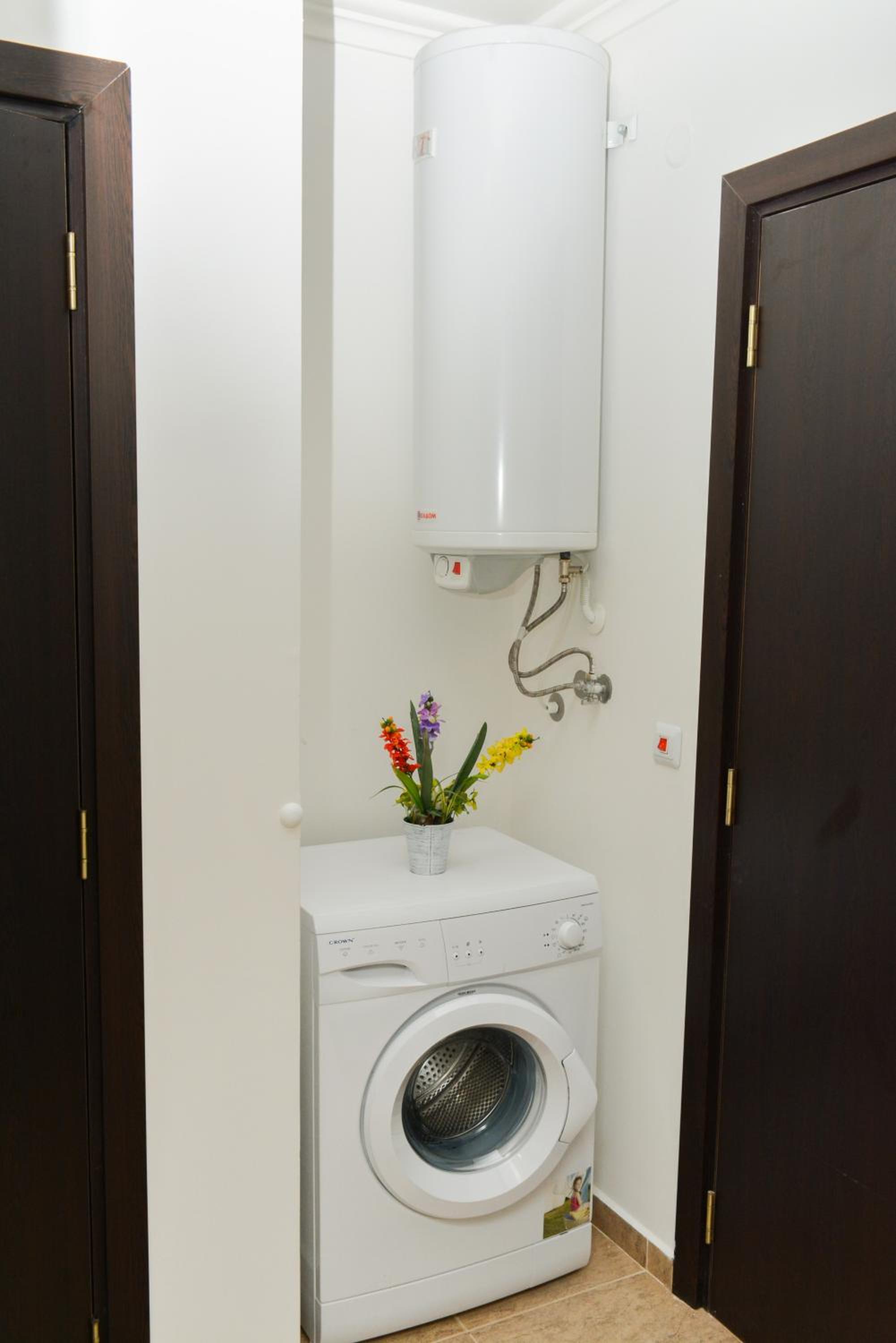Two-Bedroom Apartment with Balcony photo 1