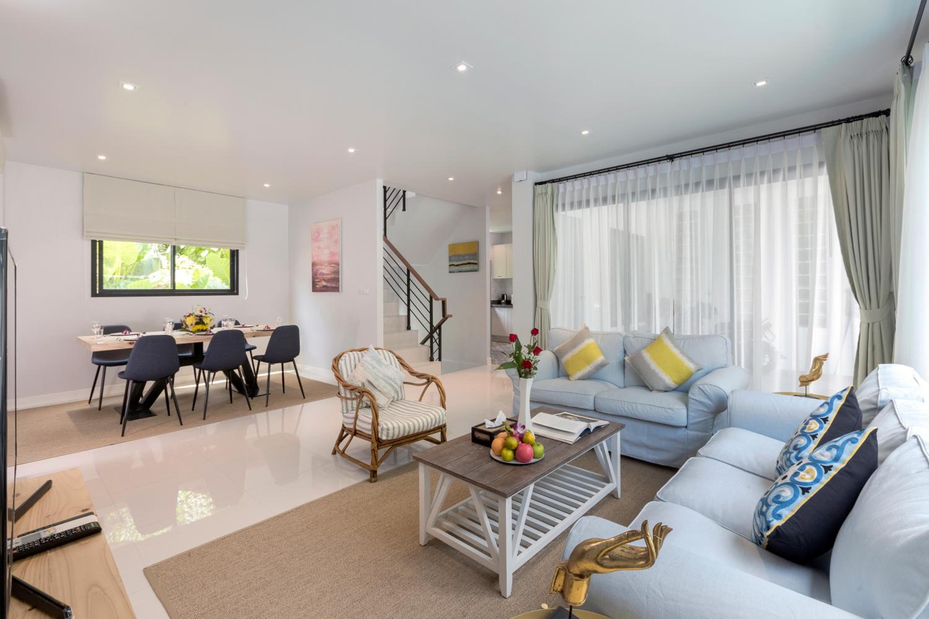Three-Bedroom Villa photo 1