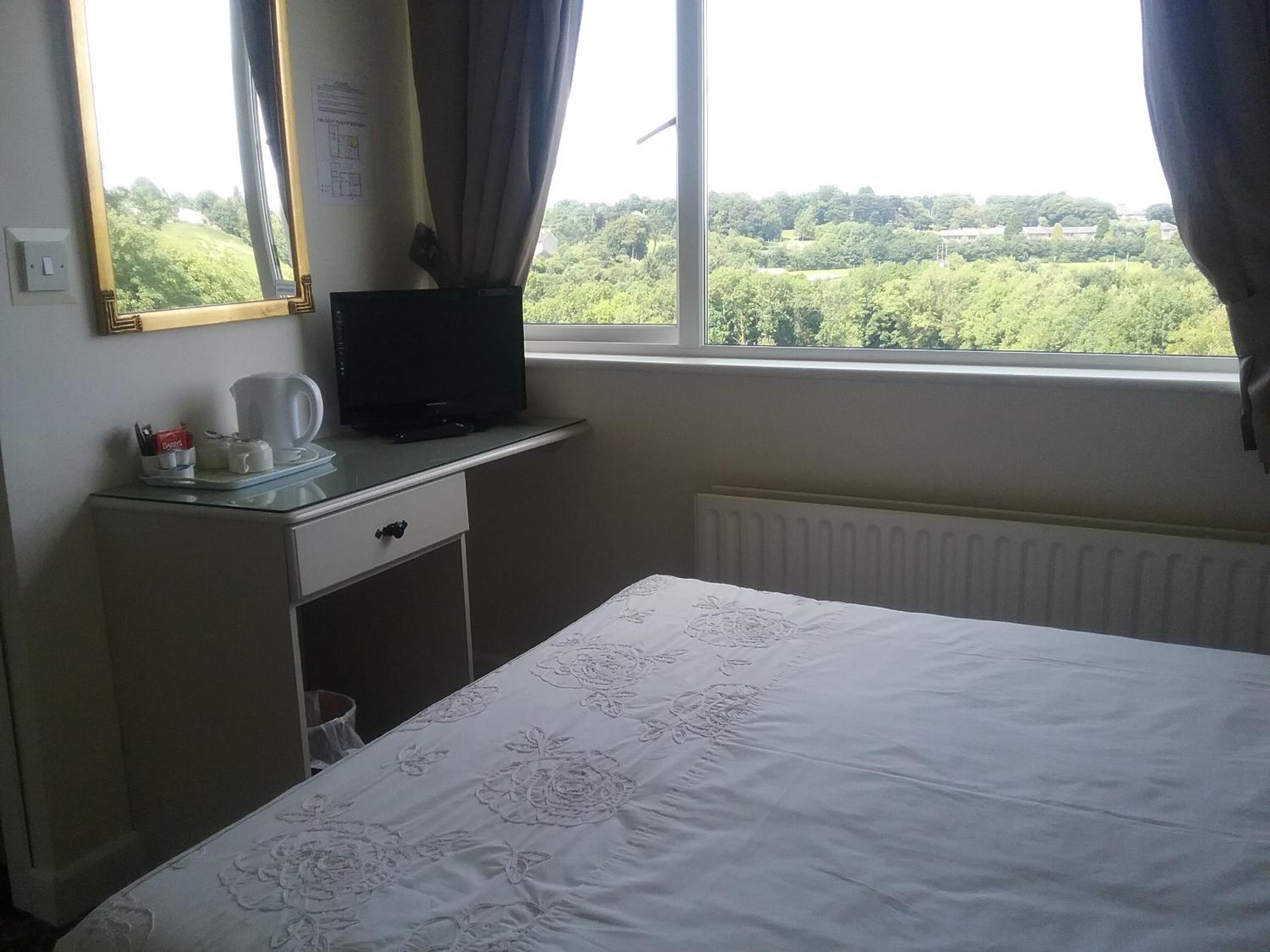 Standard Double Room - Photo 5