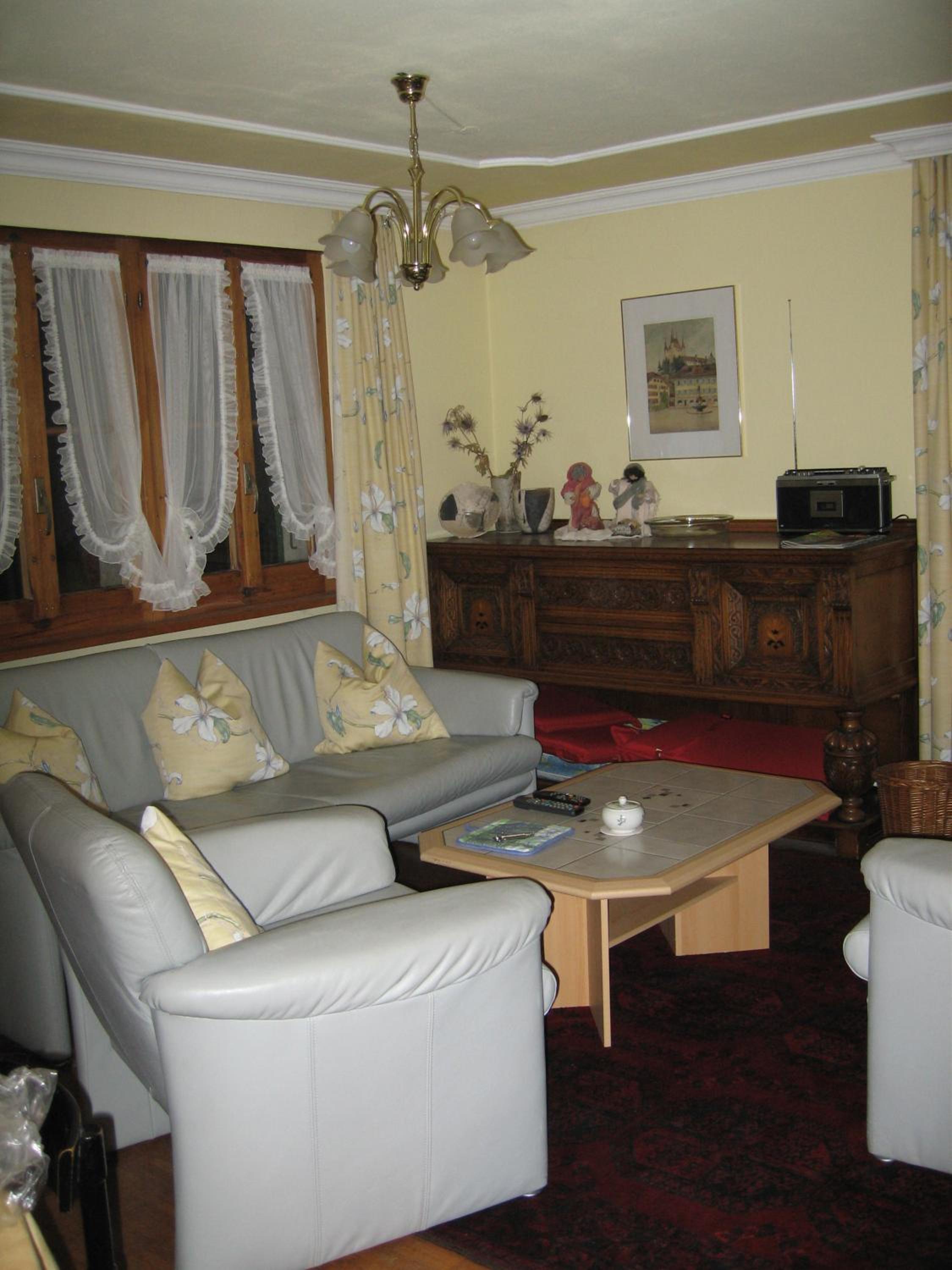 Two-Bedroom Apartment with Terrace photo 2