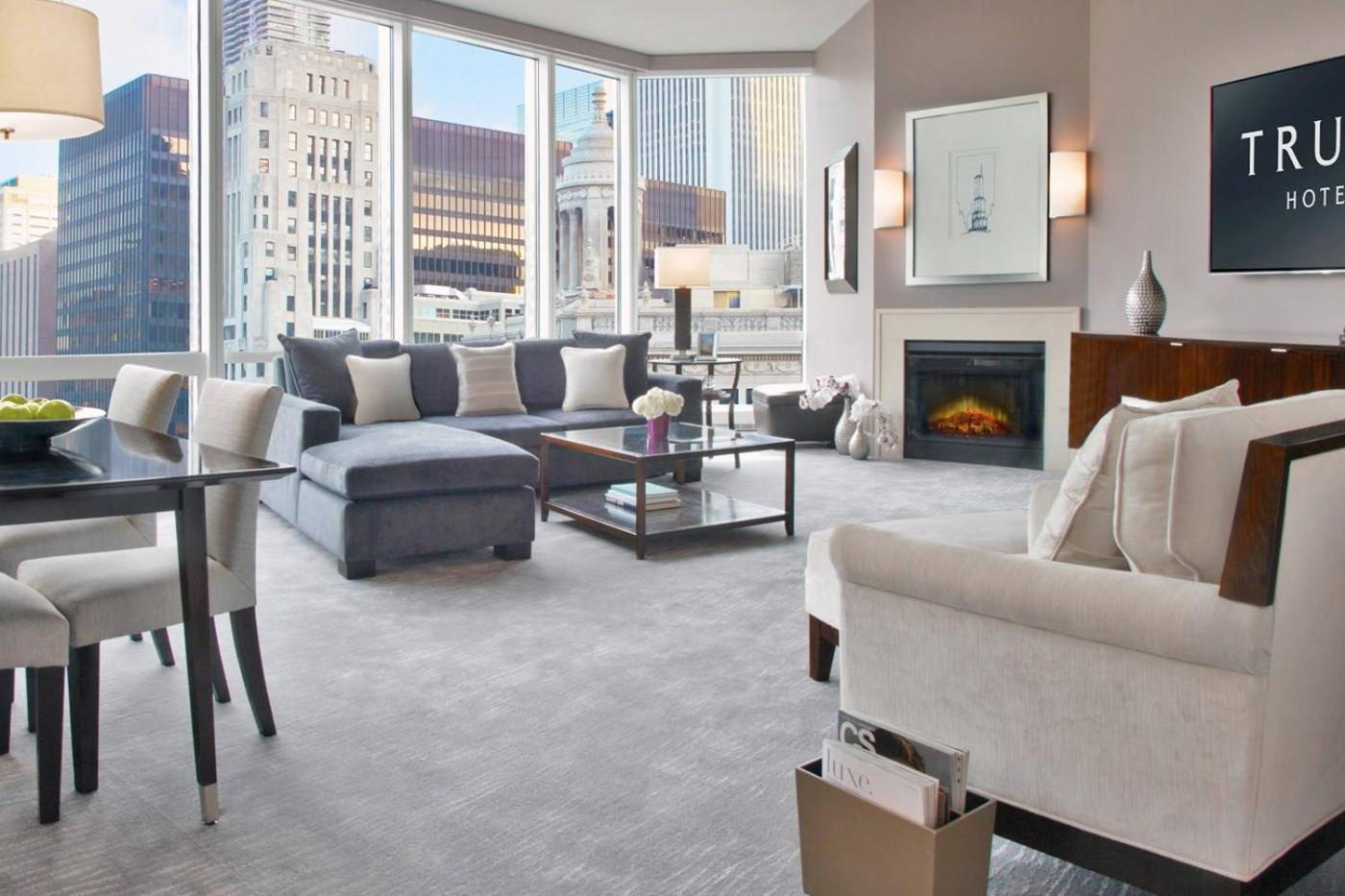Premium Suite With Lake View
