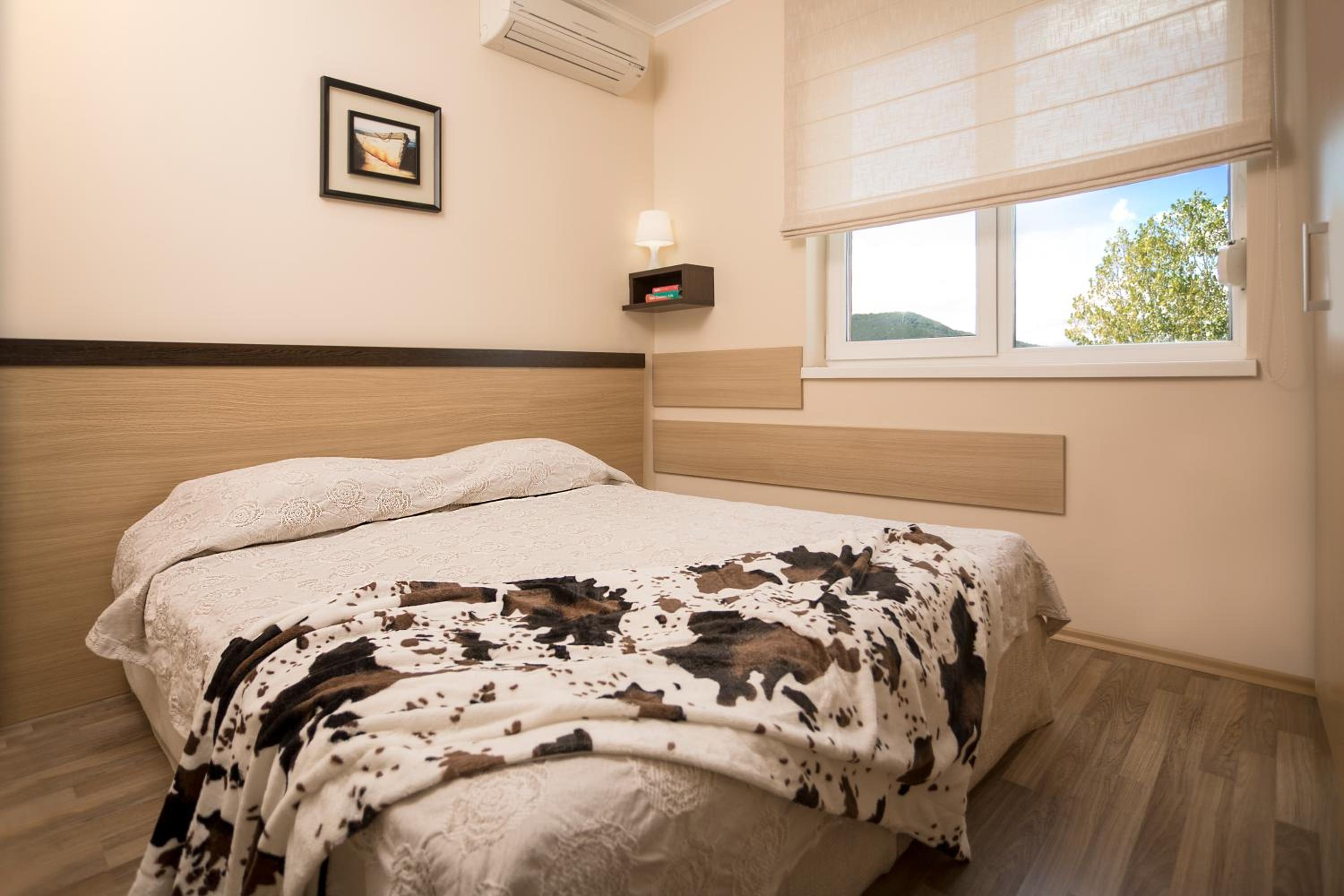 Two-Bedroom Apartment with Sea View photo 2